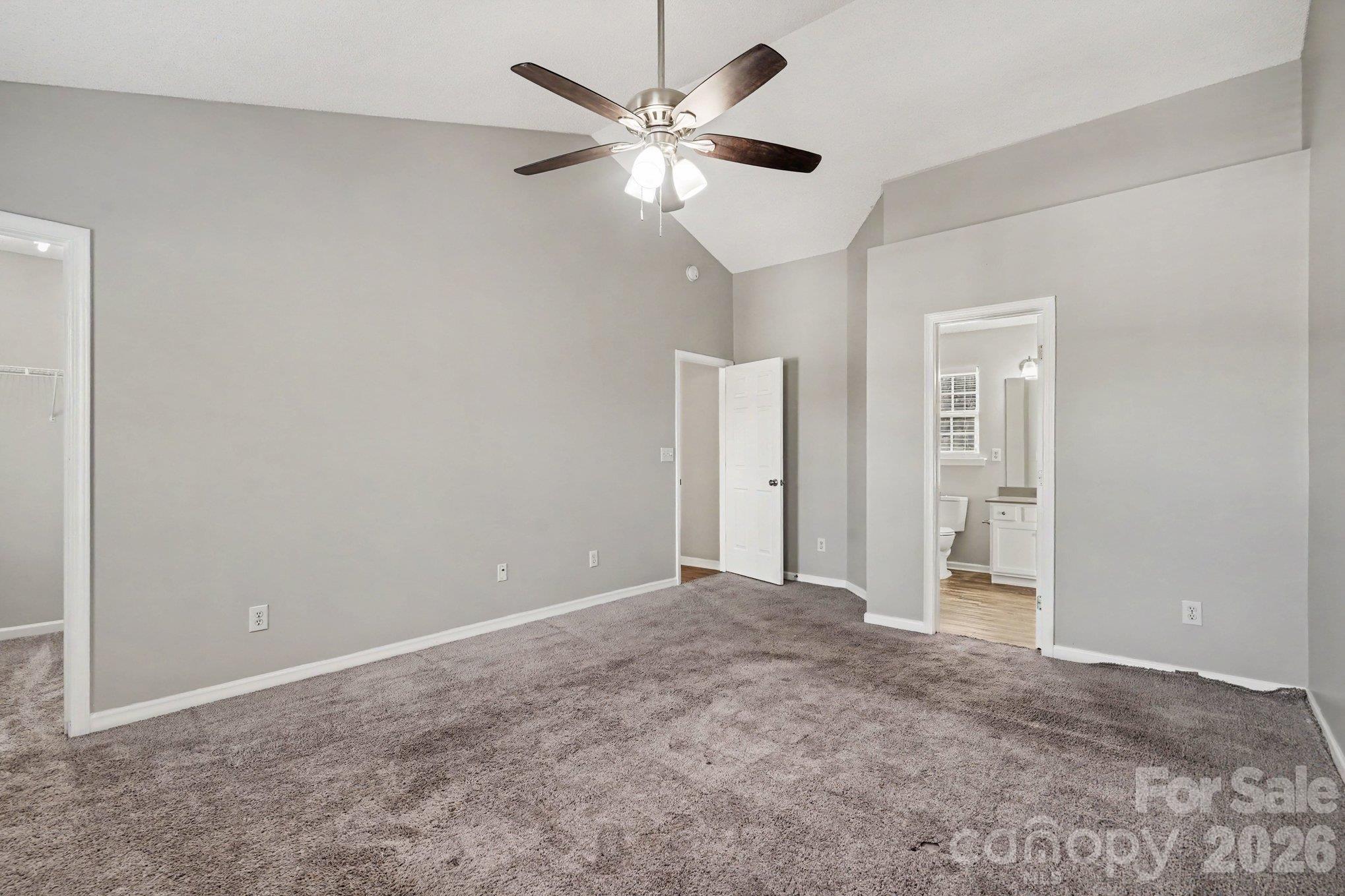1009 Sandy Point Drive Property Photo 8