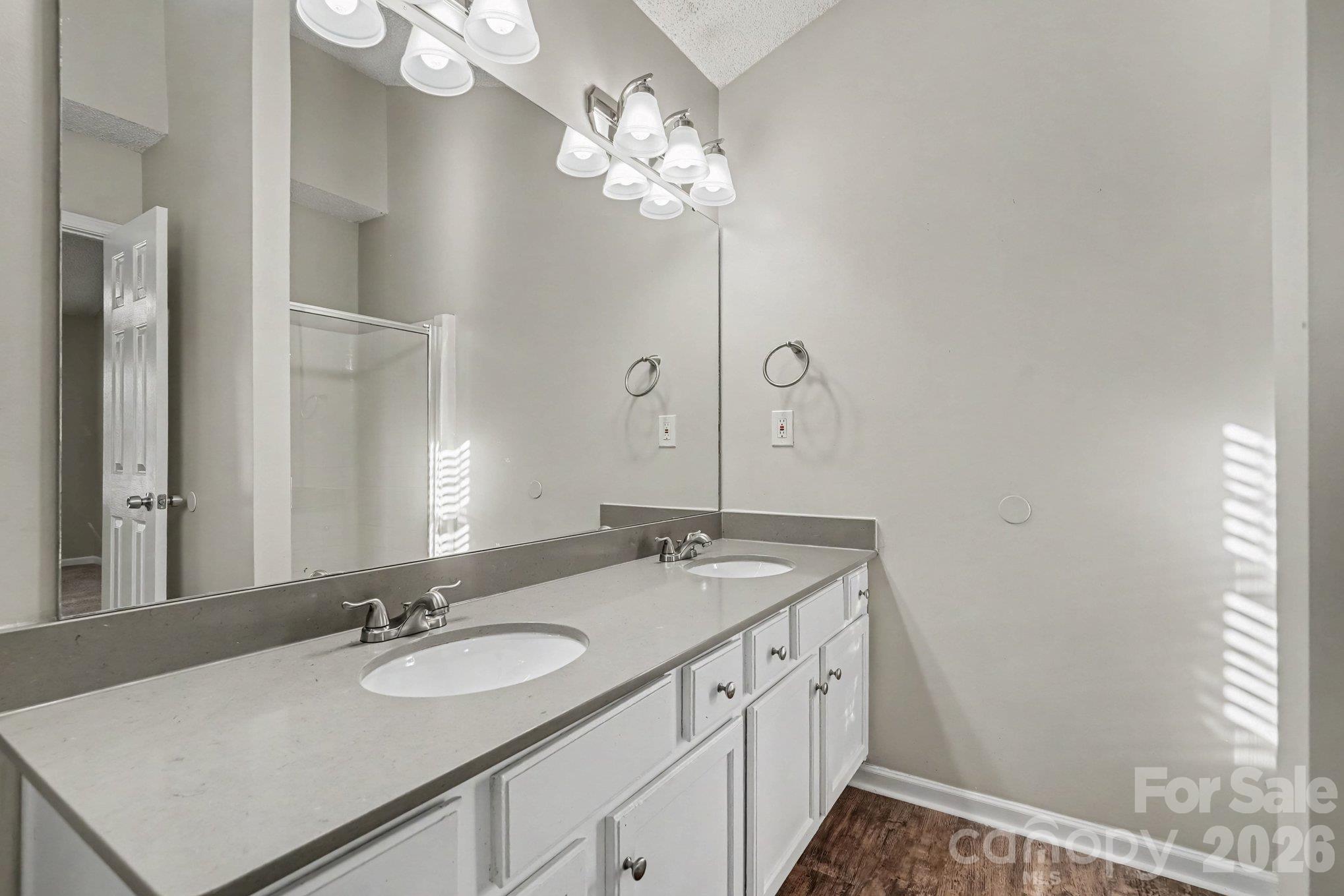 1009 Sandy Point Drive Property Photo 14