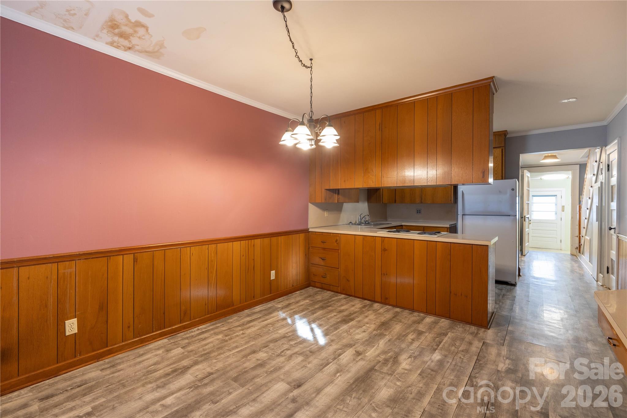 31 Maple Street Property Photo 7