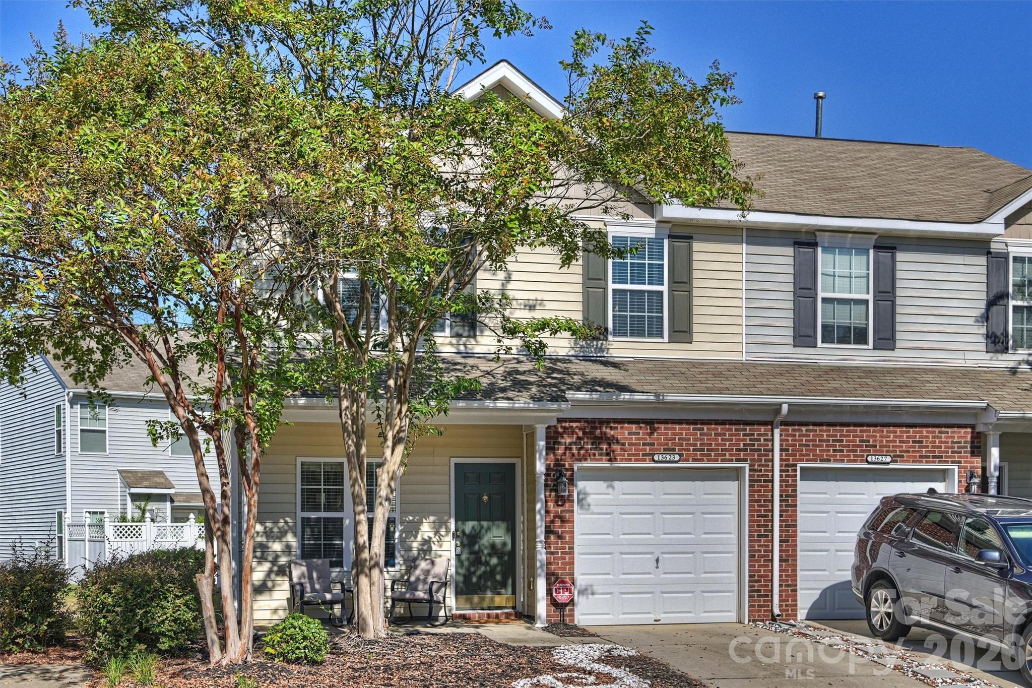 13623 Singleleaf Lane Property Photo 1