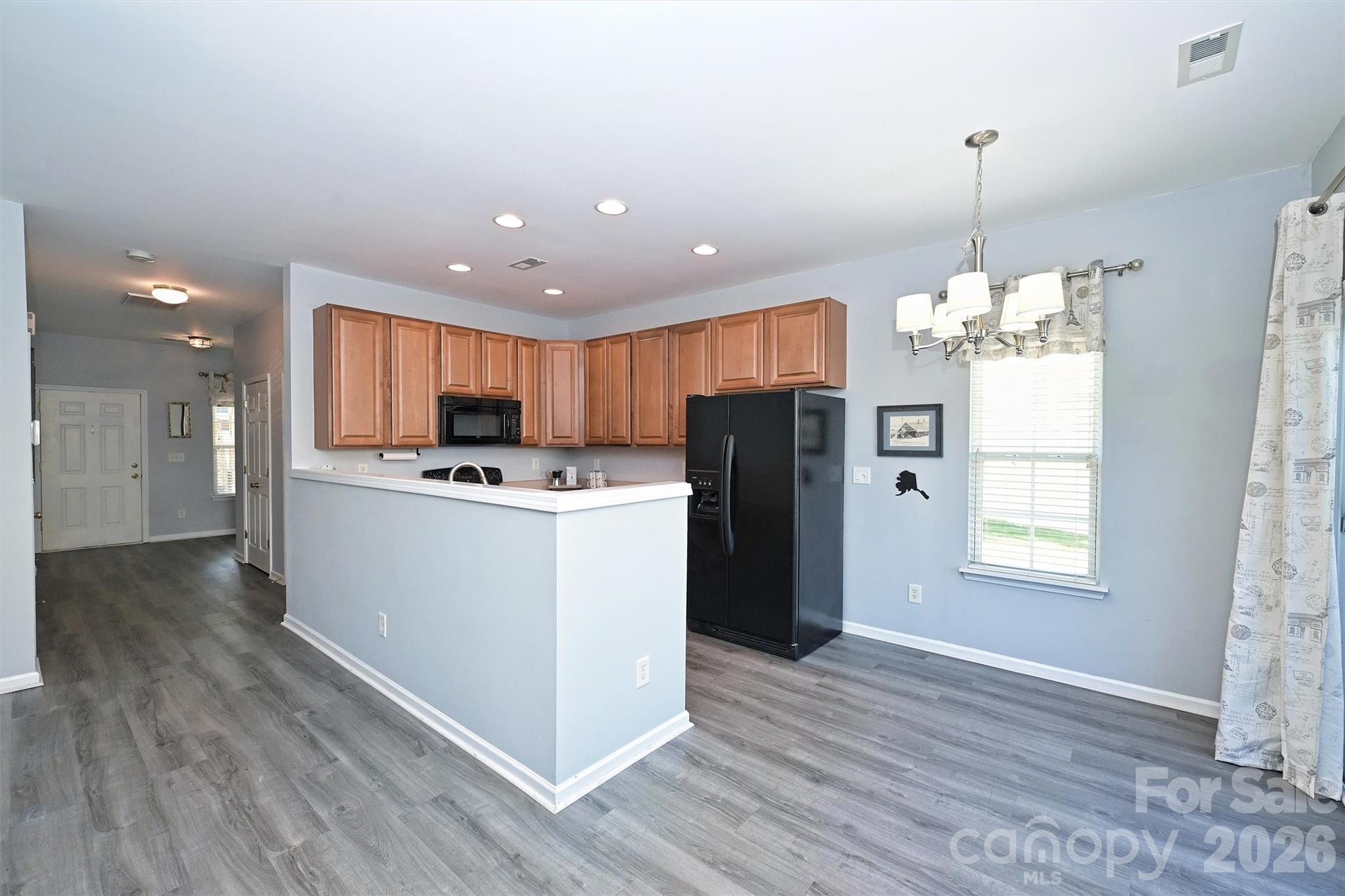 13623 Singleleaf Lane Property Photo 8