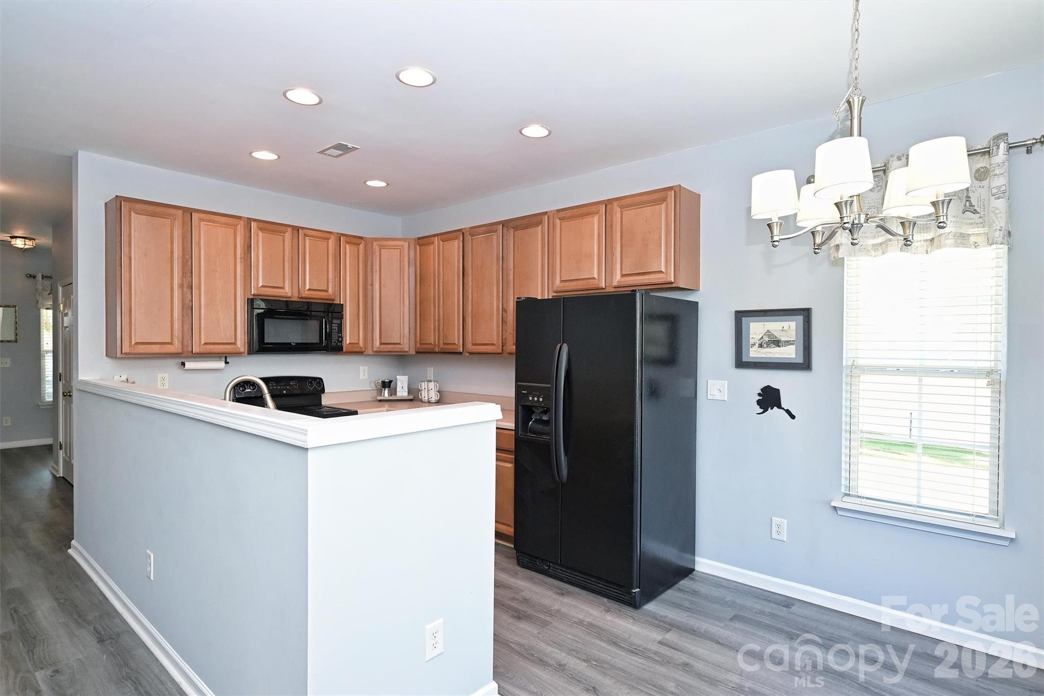 13623 Singleleaf Lane Property Photo 9