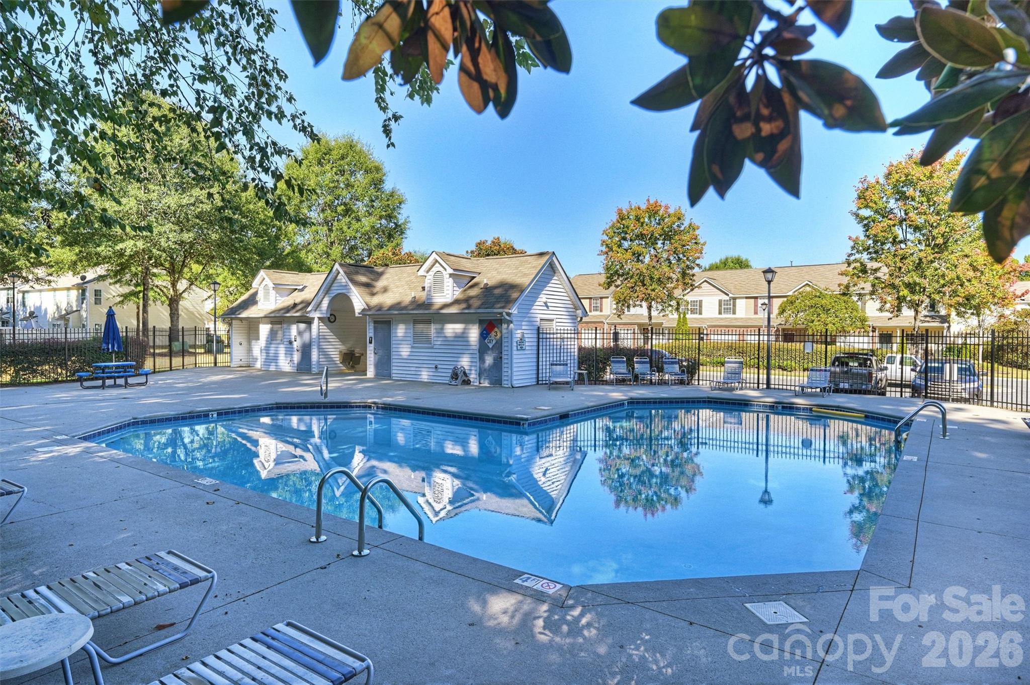 13623 Singleleaf Lane Property Photo 44
