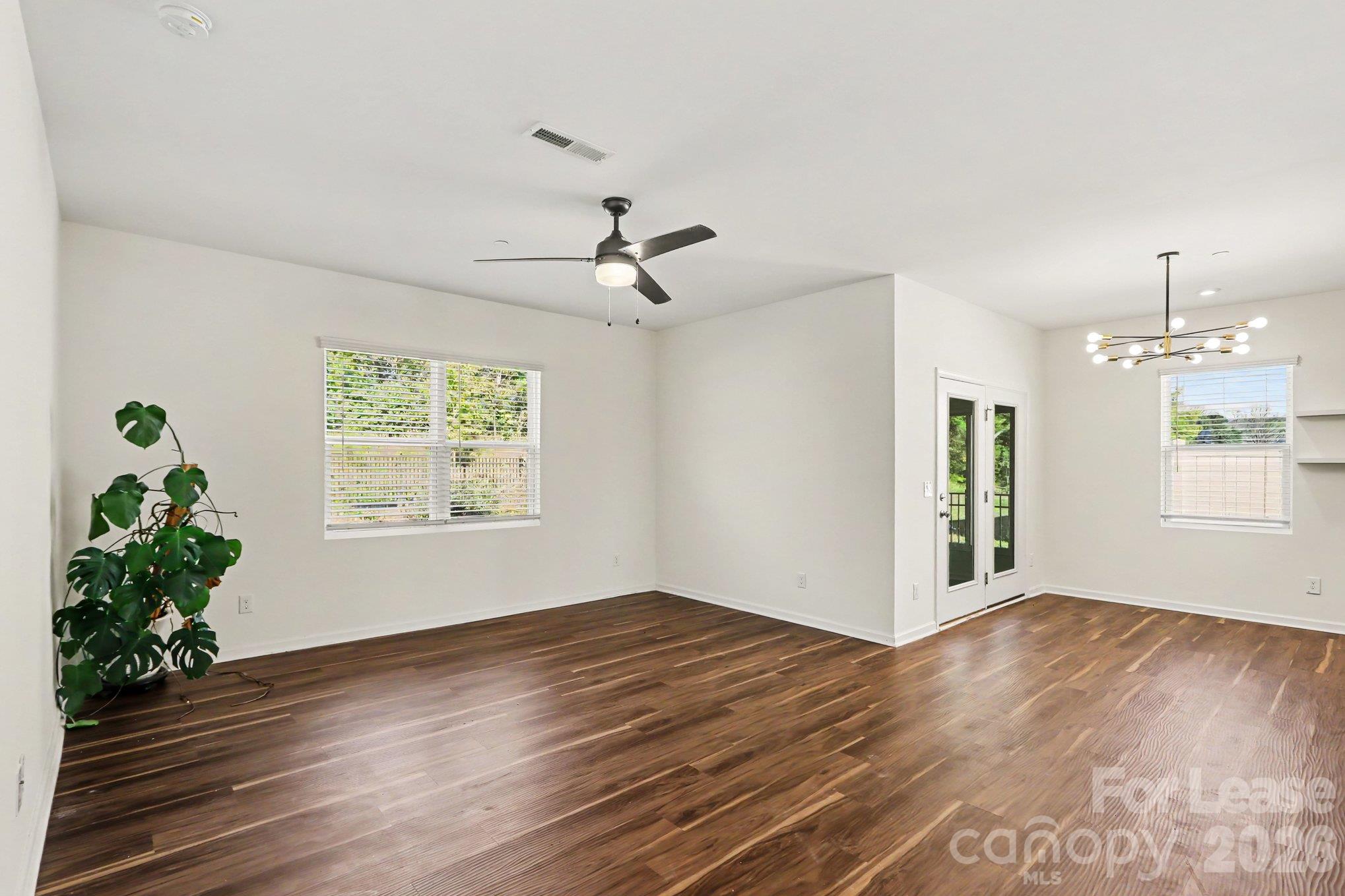 1235 Nesters Store Place Property Photo 6