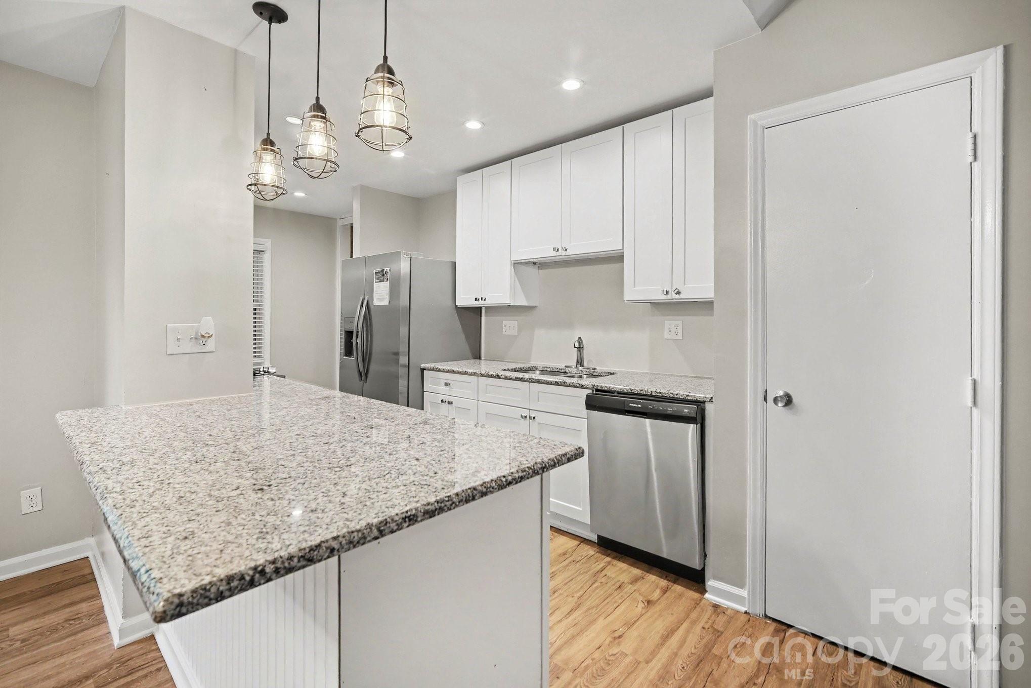 5508 Whistlewood Lane Property Photo 10