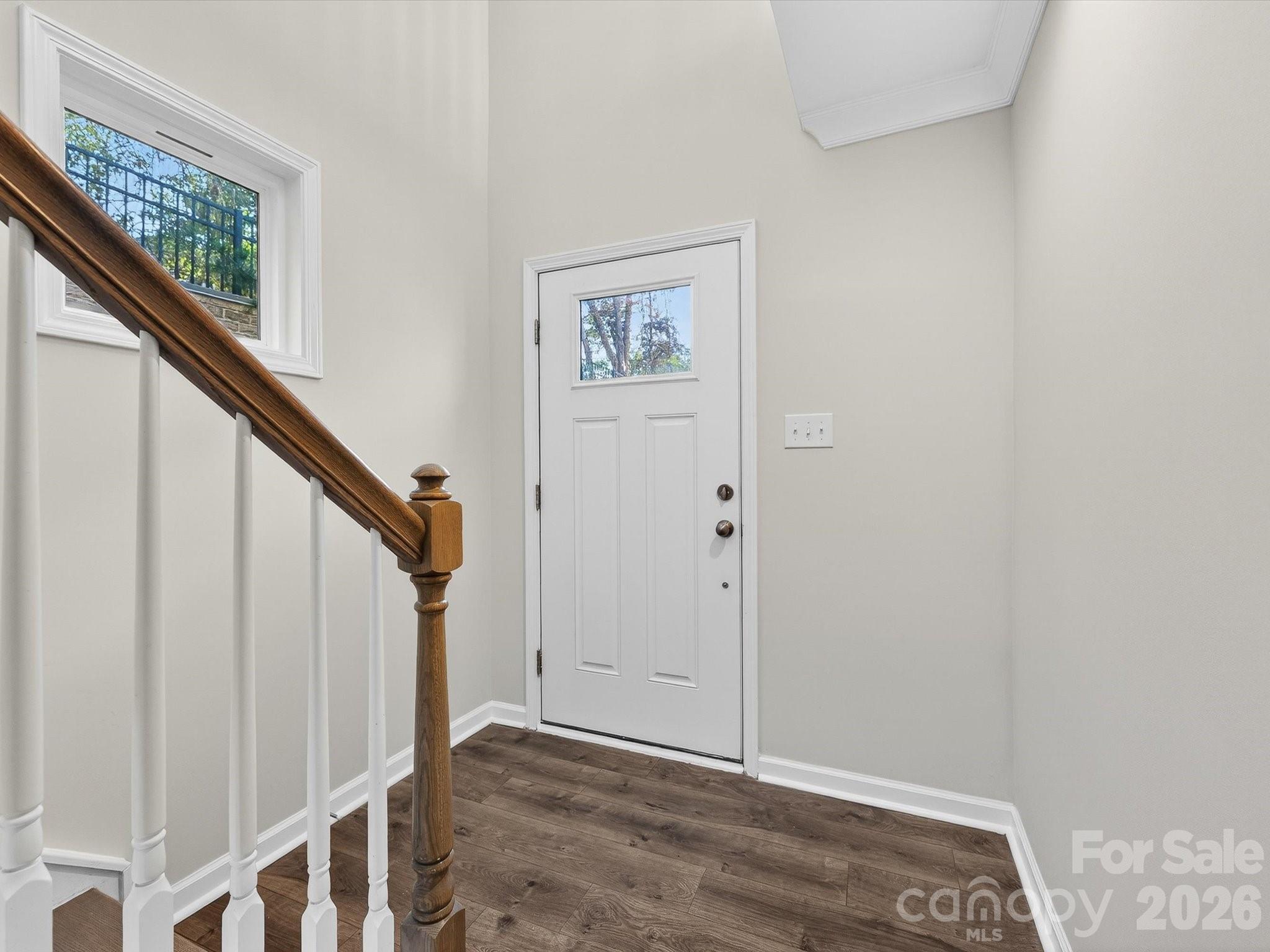 332 Hastings Run Drive Property Photo 6