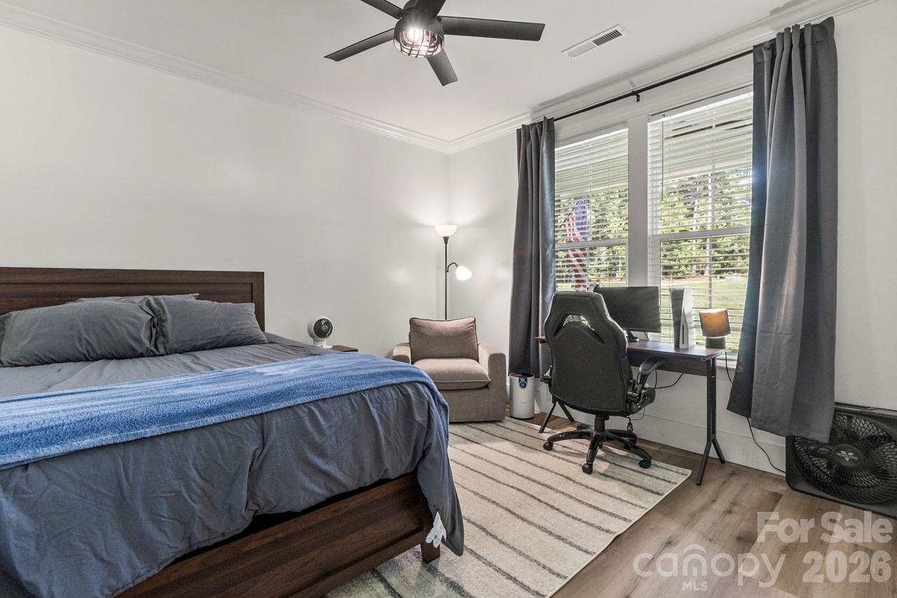 1796 Cranwell Drive Property Photo 19