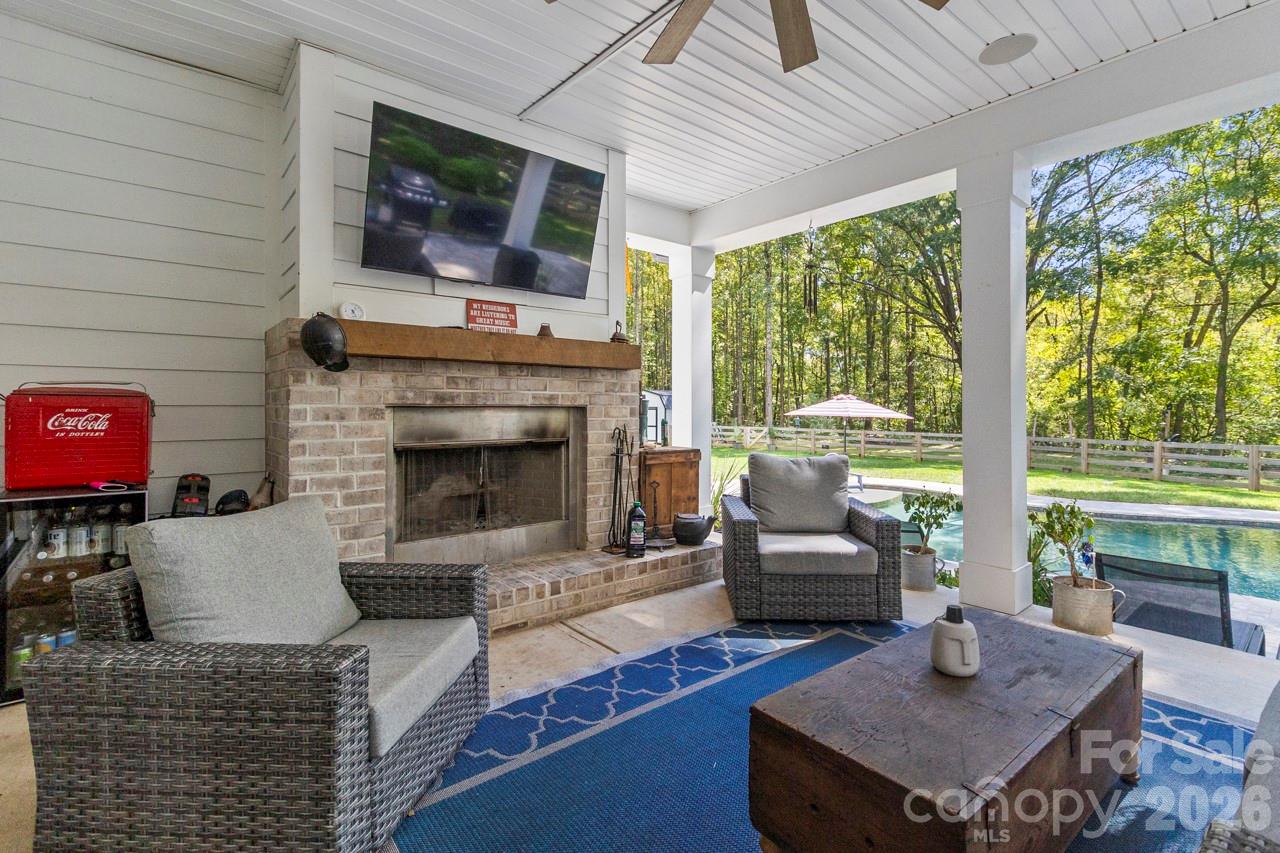1796 Cranwell Drive Property Photo 37