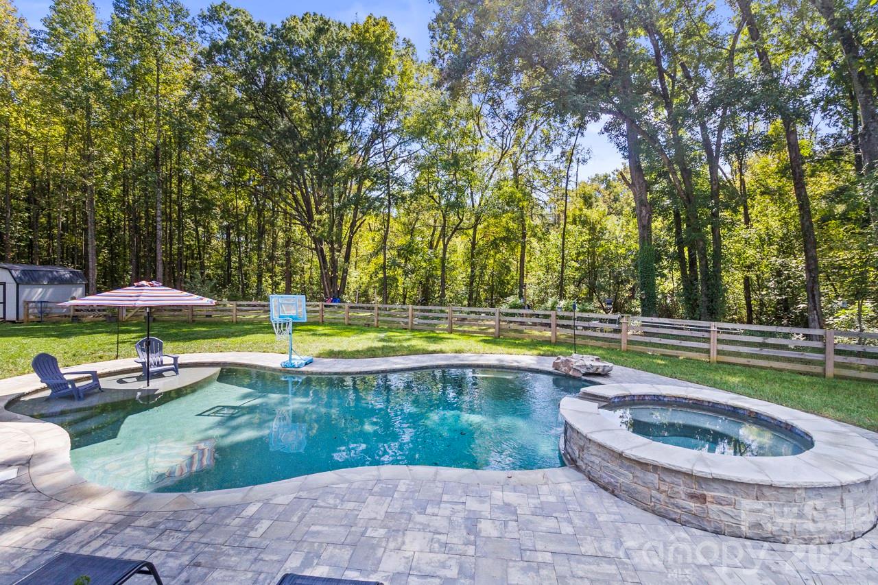 1796 Cranwell Drive Property Photo 39