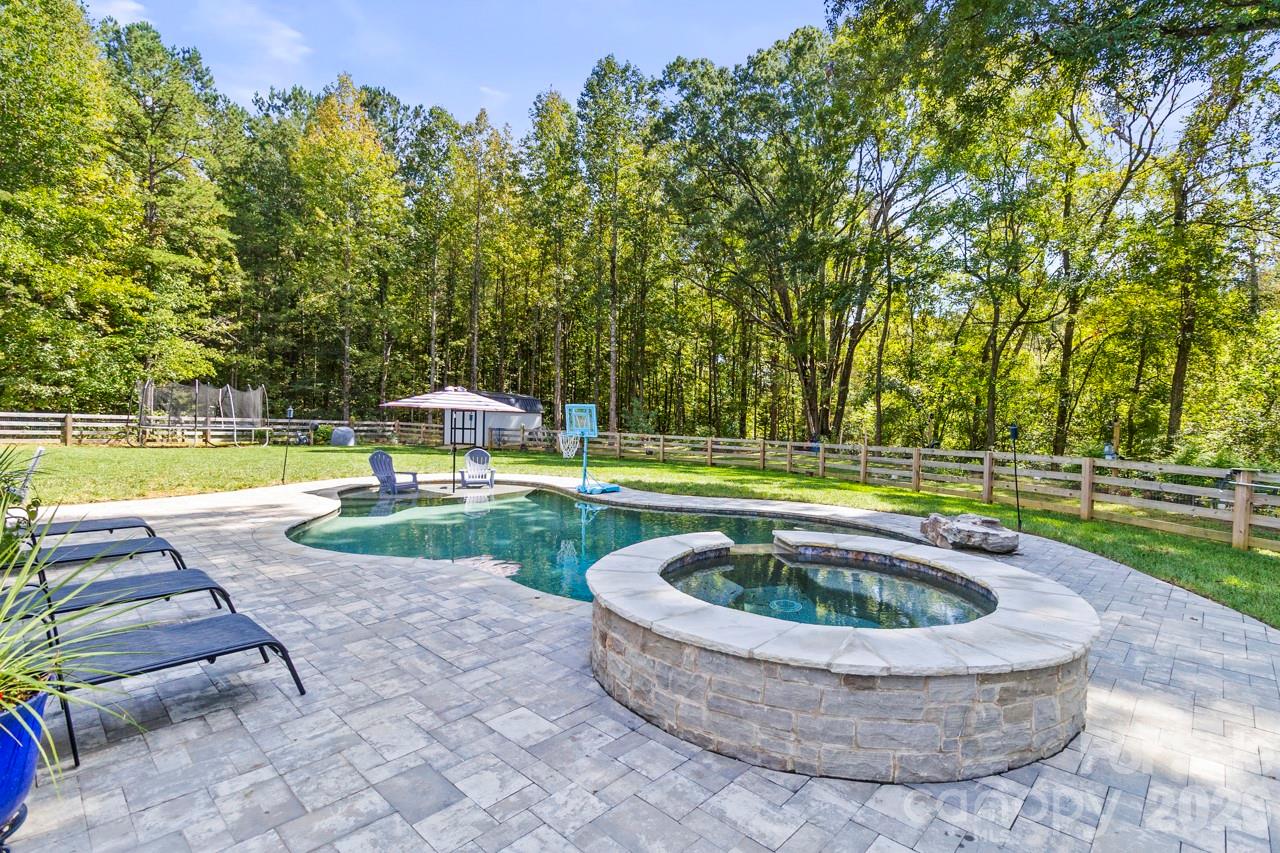 1796 Cranwell Drive Property Photo 42