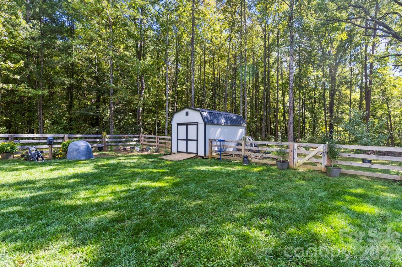 1796 Cranwell Drive Property Photo 43