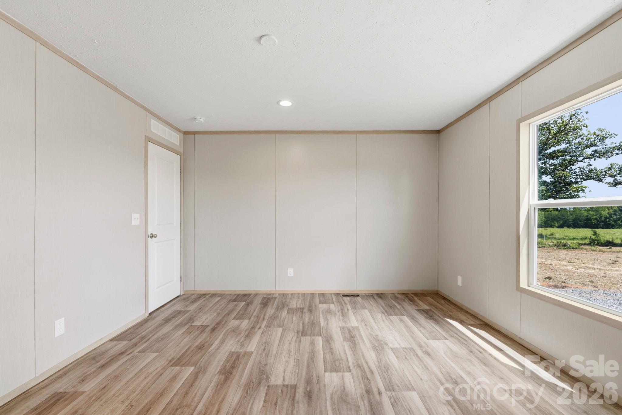 865 Windblow Road Property Photo 10