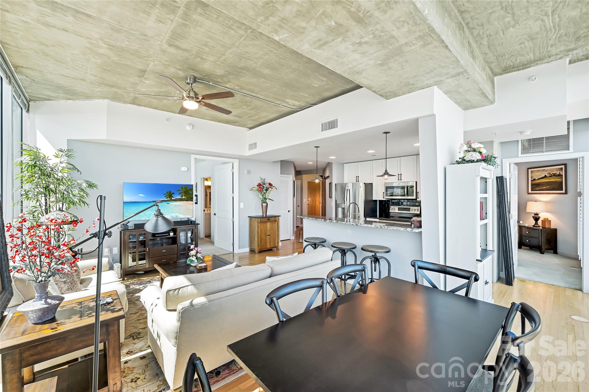 210 N Church Street 3415 Property Photo 16