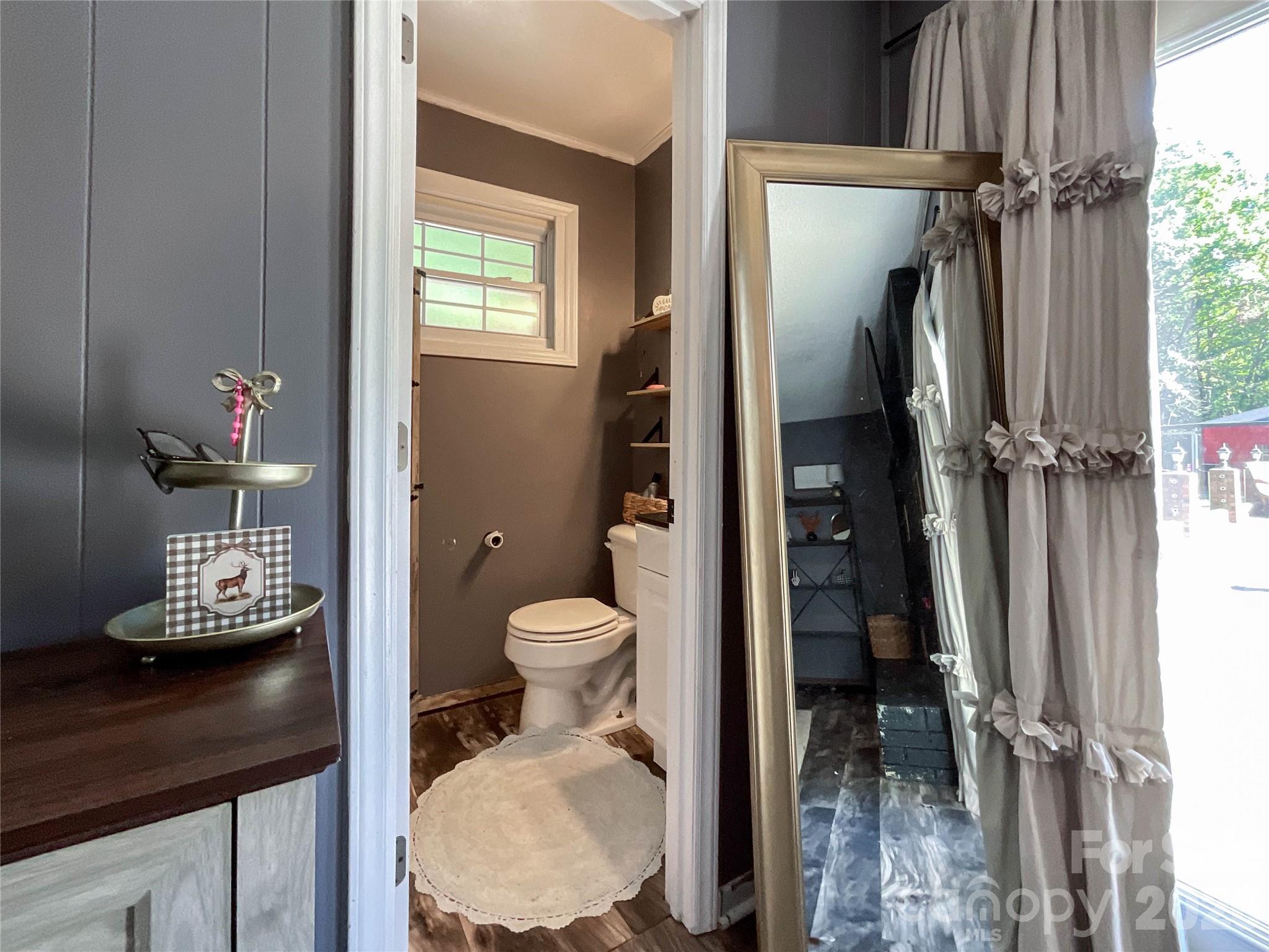 4807 Lancaster Highway Property Photo 10
