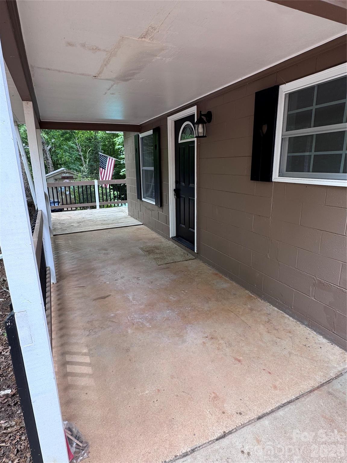136 St John Zion Road Property Photo 4