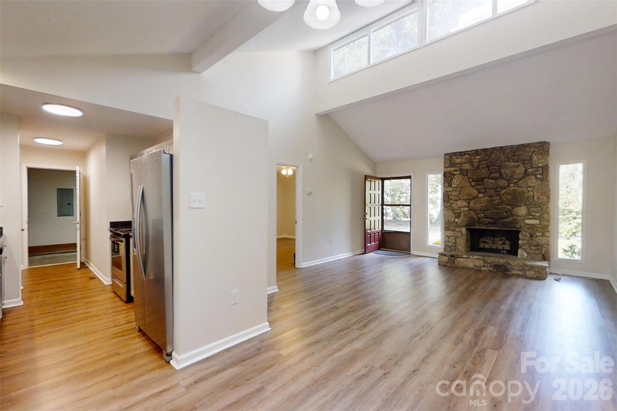 8 Muirfield Place Property Photo 5
