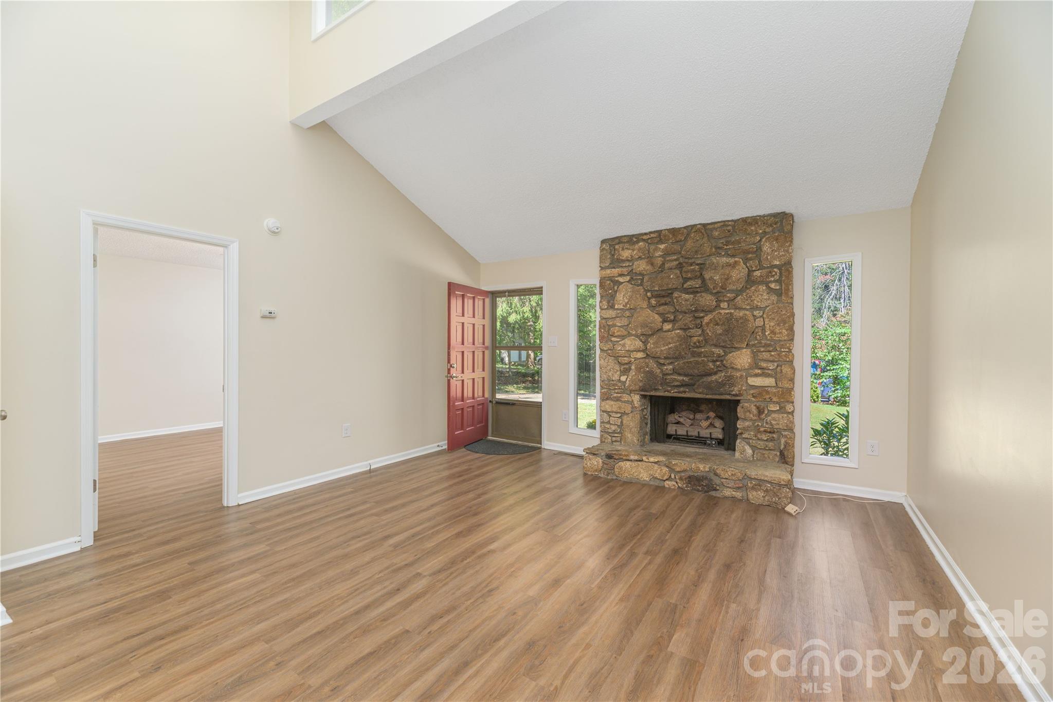 8 Muirfield Place Property Photo 6