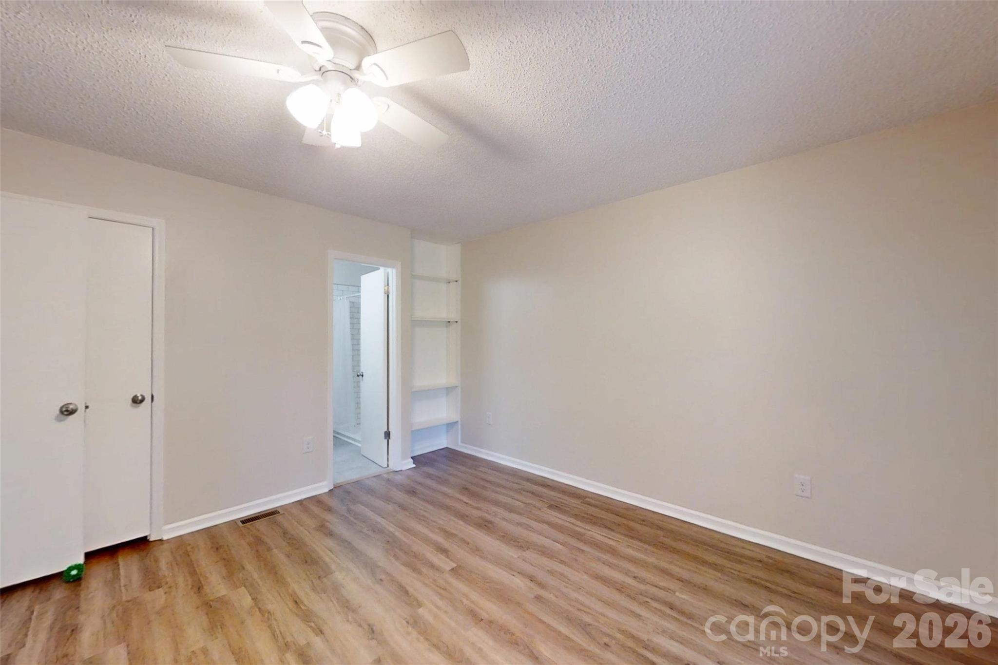 8 Muirfield Place Property Photo 24