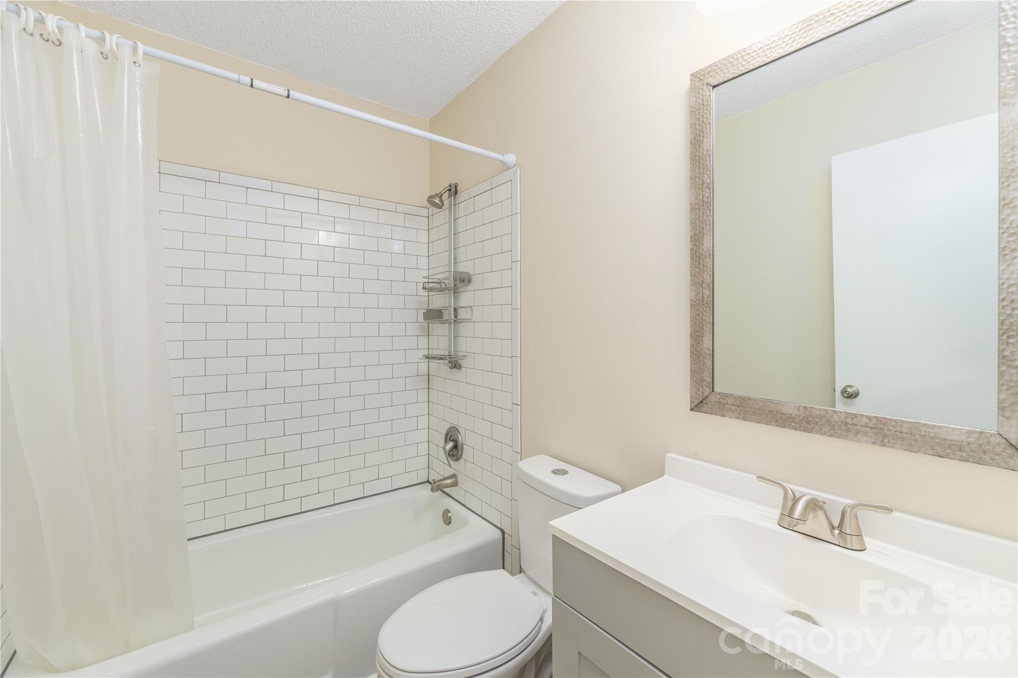 8 Muirfield Place Property Photo 28