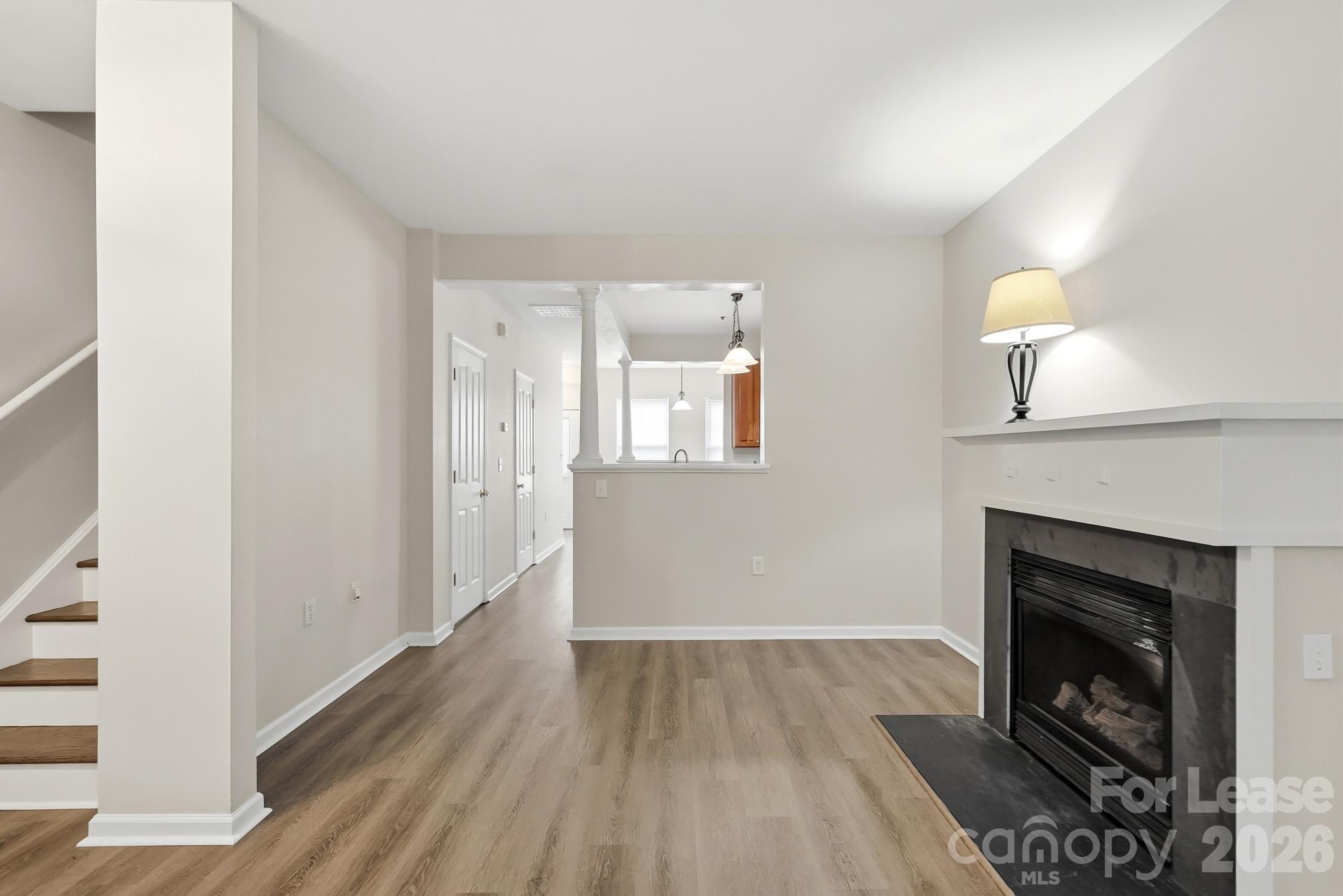 614 E 9th Street Property Photo 10
