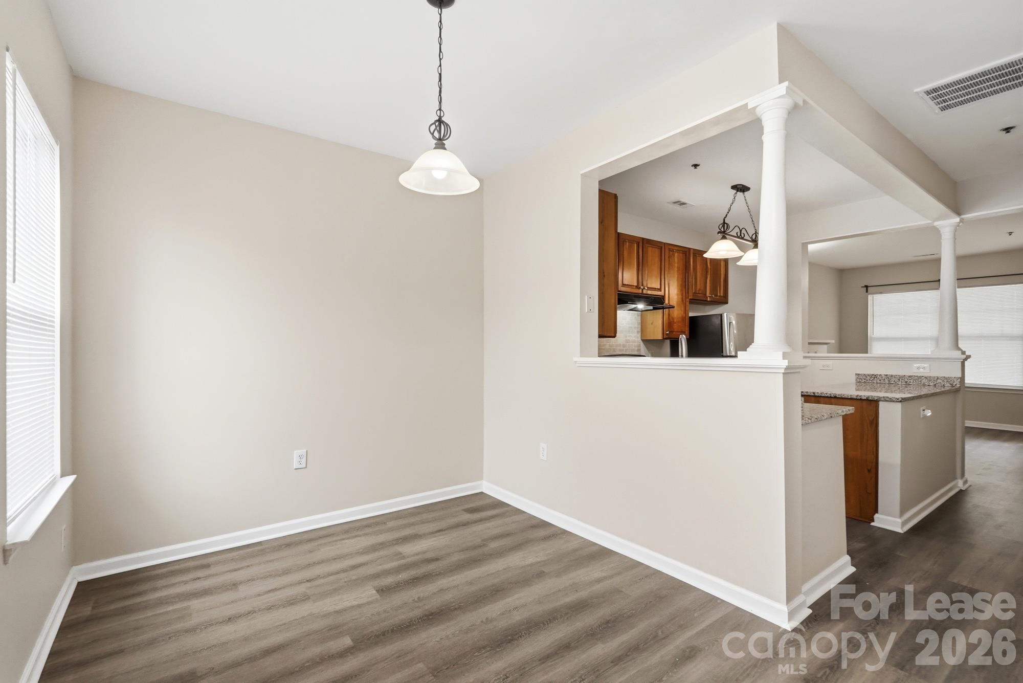 614 E 9th Street Property Photo 25