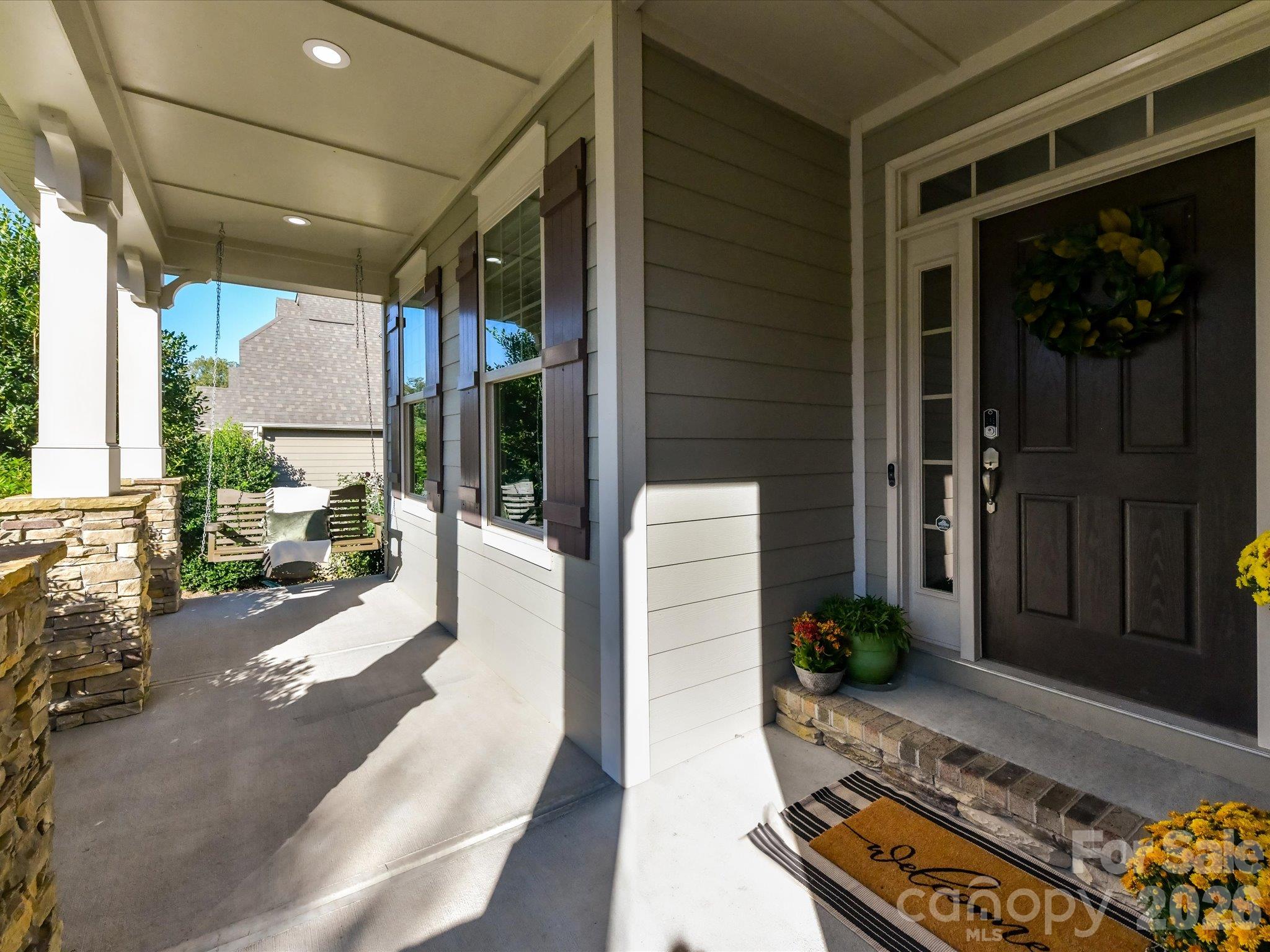 522 Iron Horse Lane 42 Property Photo 2