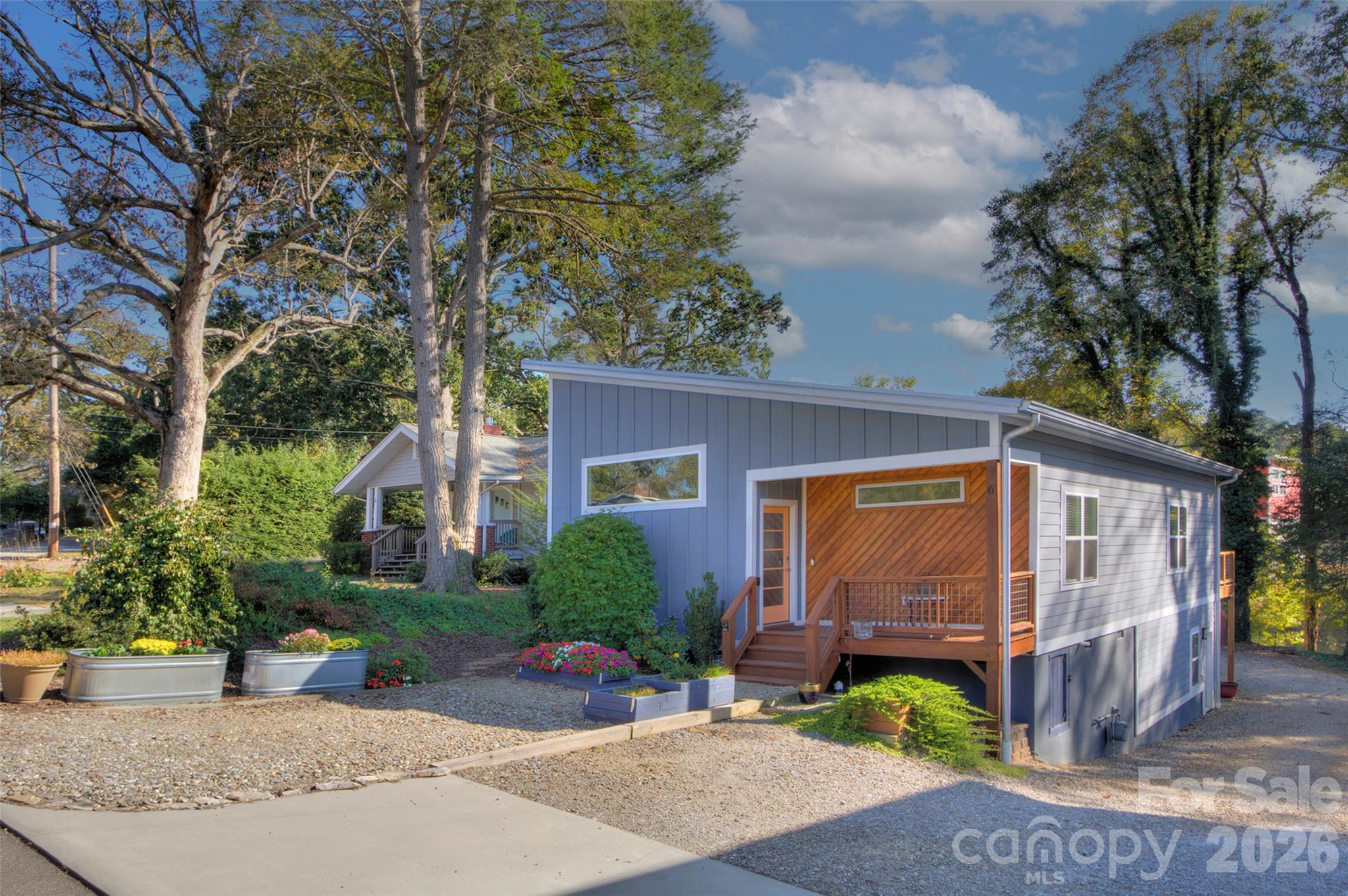6 Dellwood Street Property Photo 1