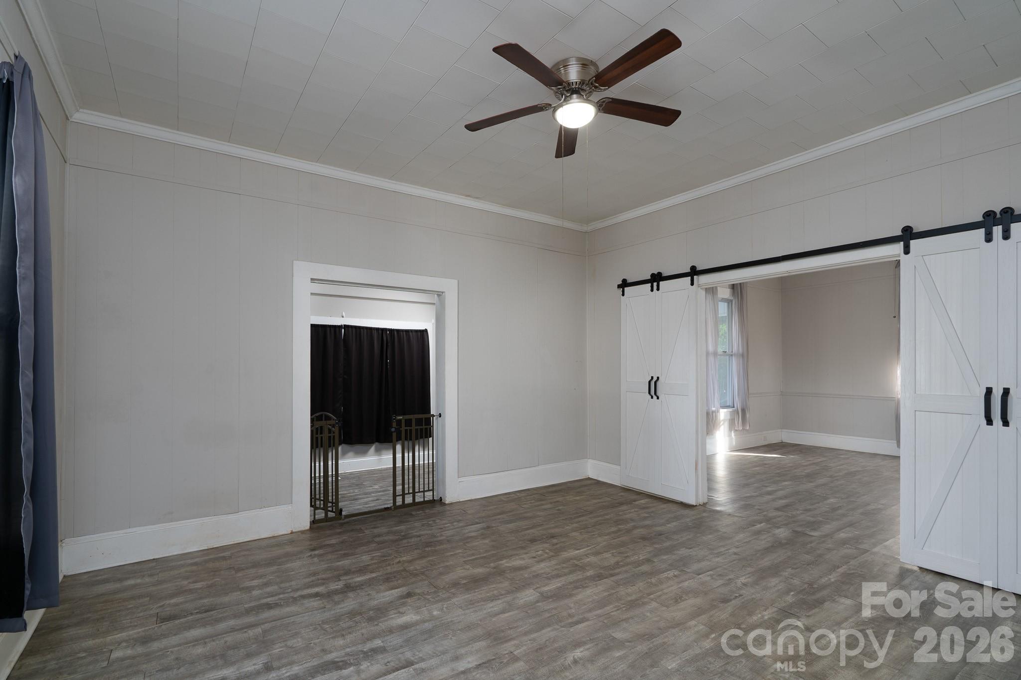 1033 S Fulton Street Property Photo 7
