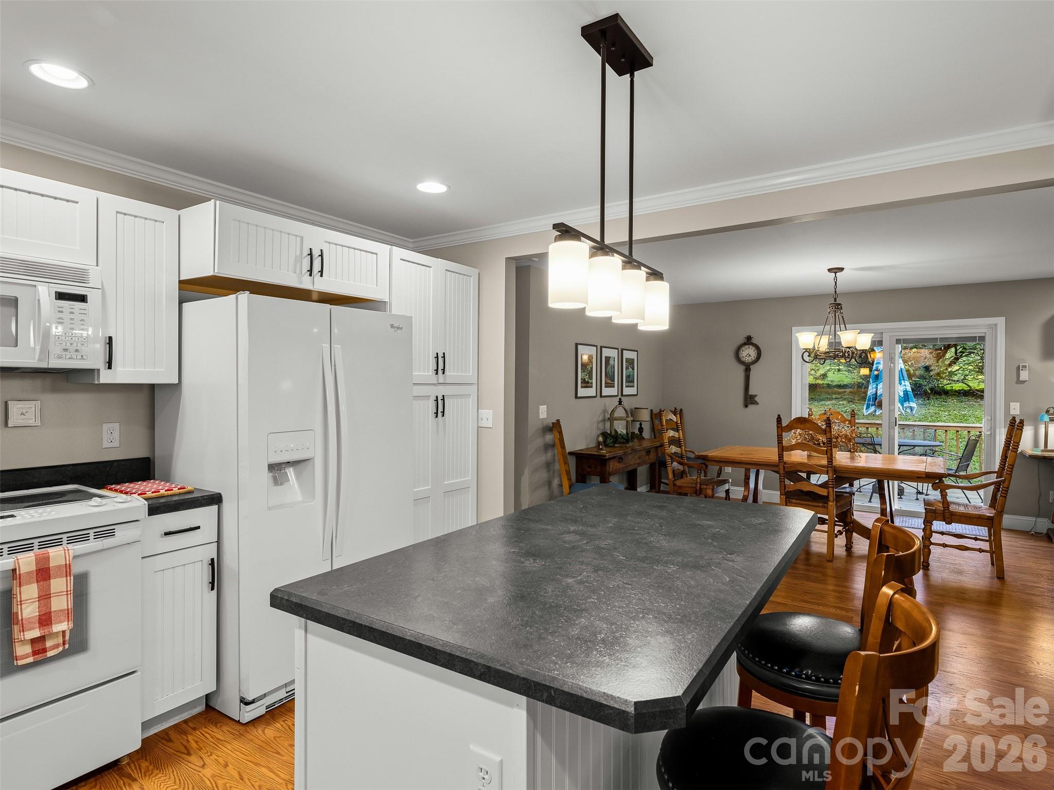 537 Winchester Creek Road Property Photo 28