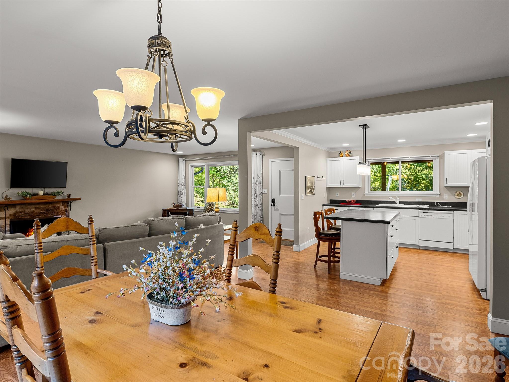 537 Winchester Creek Road Property Photo 30