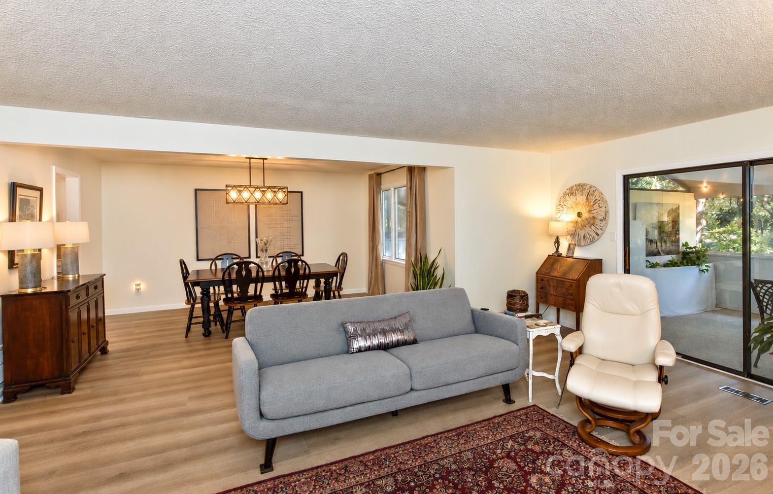 503 Crowfields Lane Property Photo 2