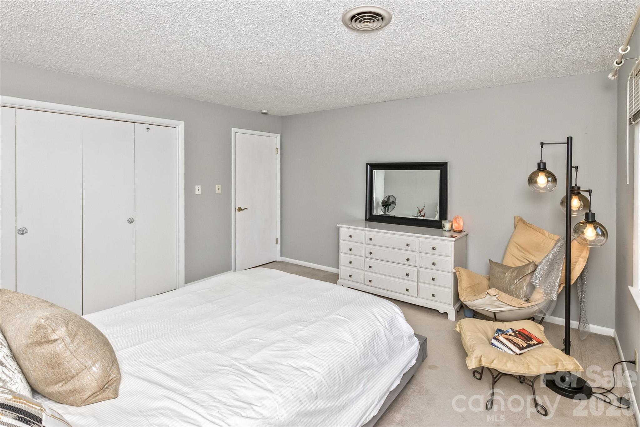 503 Crowfields Lane Property Photo 22