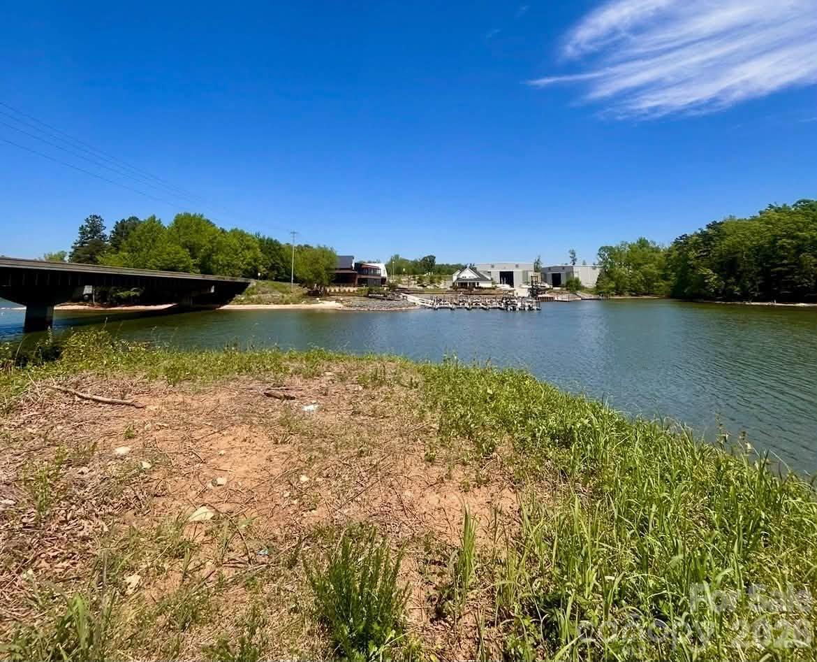 1282 Pole Branch Road Property Photo 2
