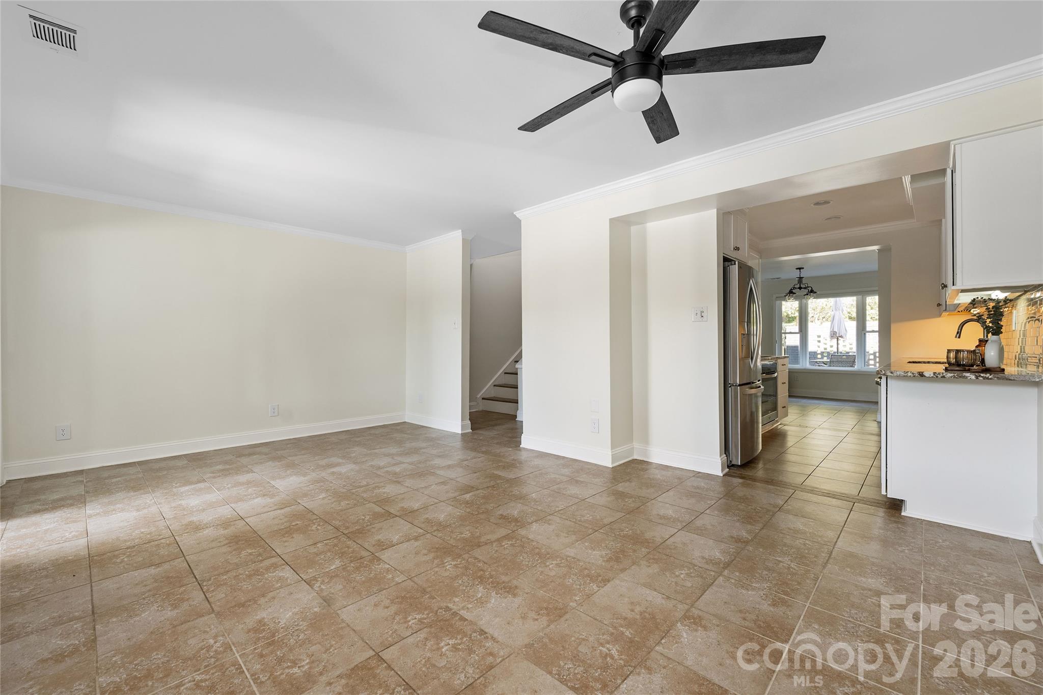 8056 Westcape Drive Property Photo 14