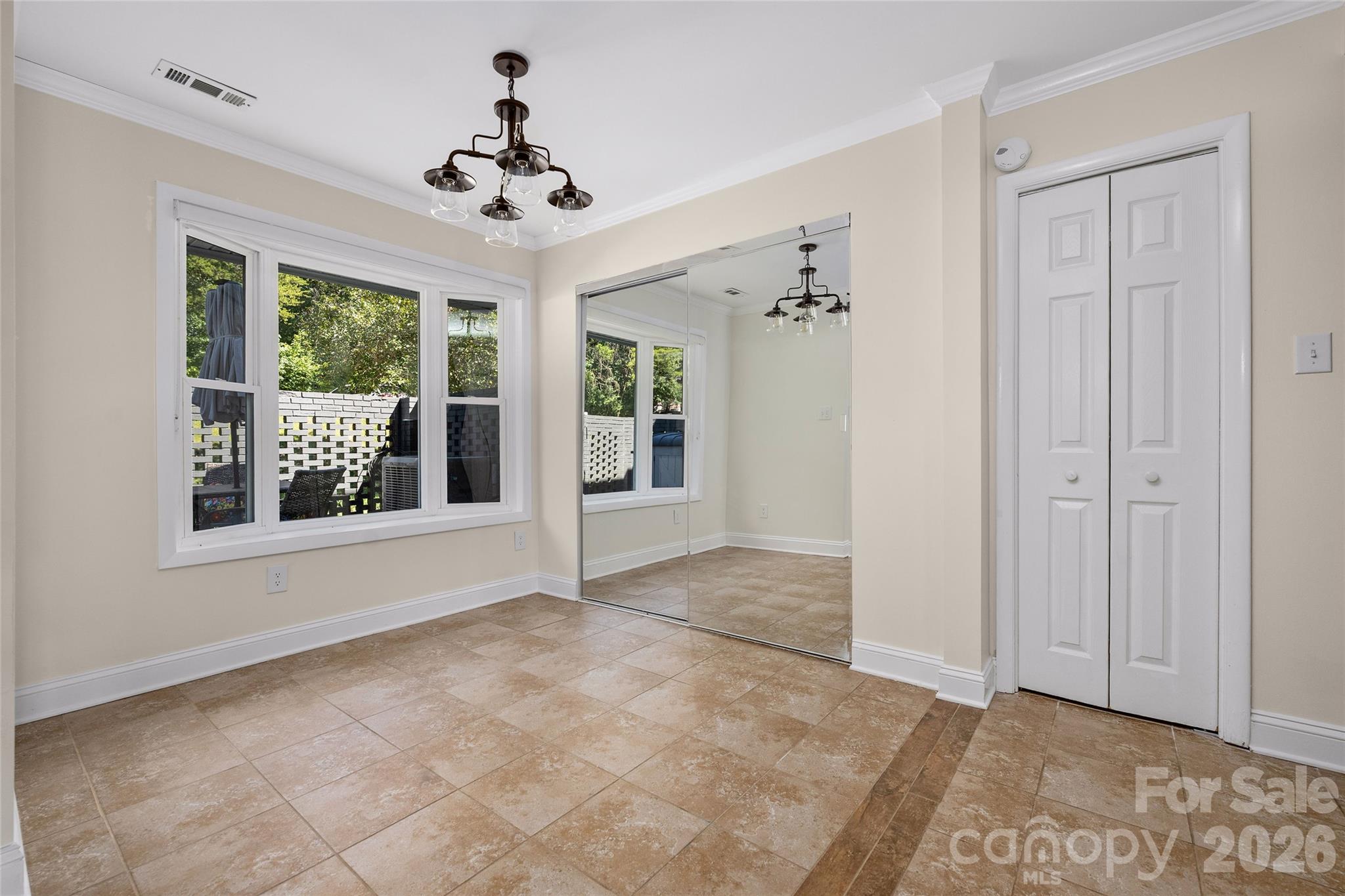 8056 Westcape Drive Property Photo 20