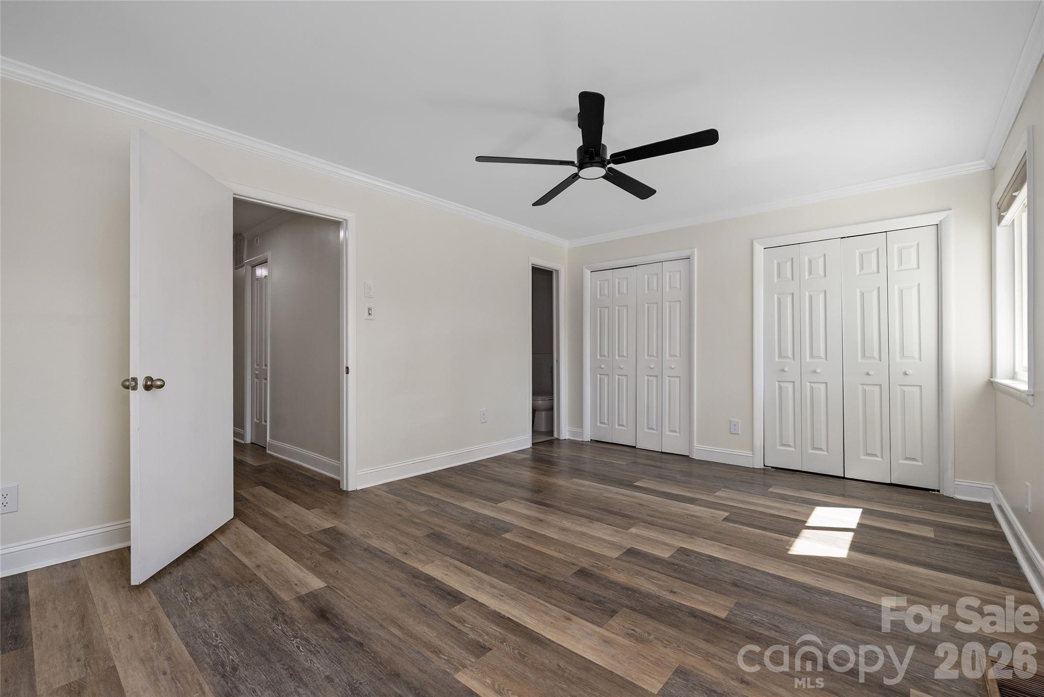 8056 Westcape Drive Property Photo 24