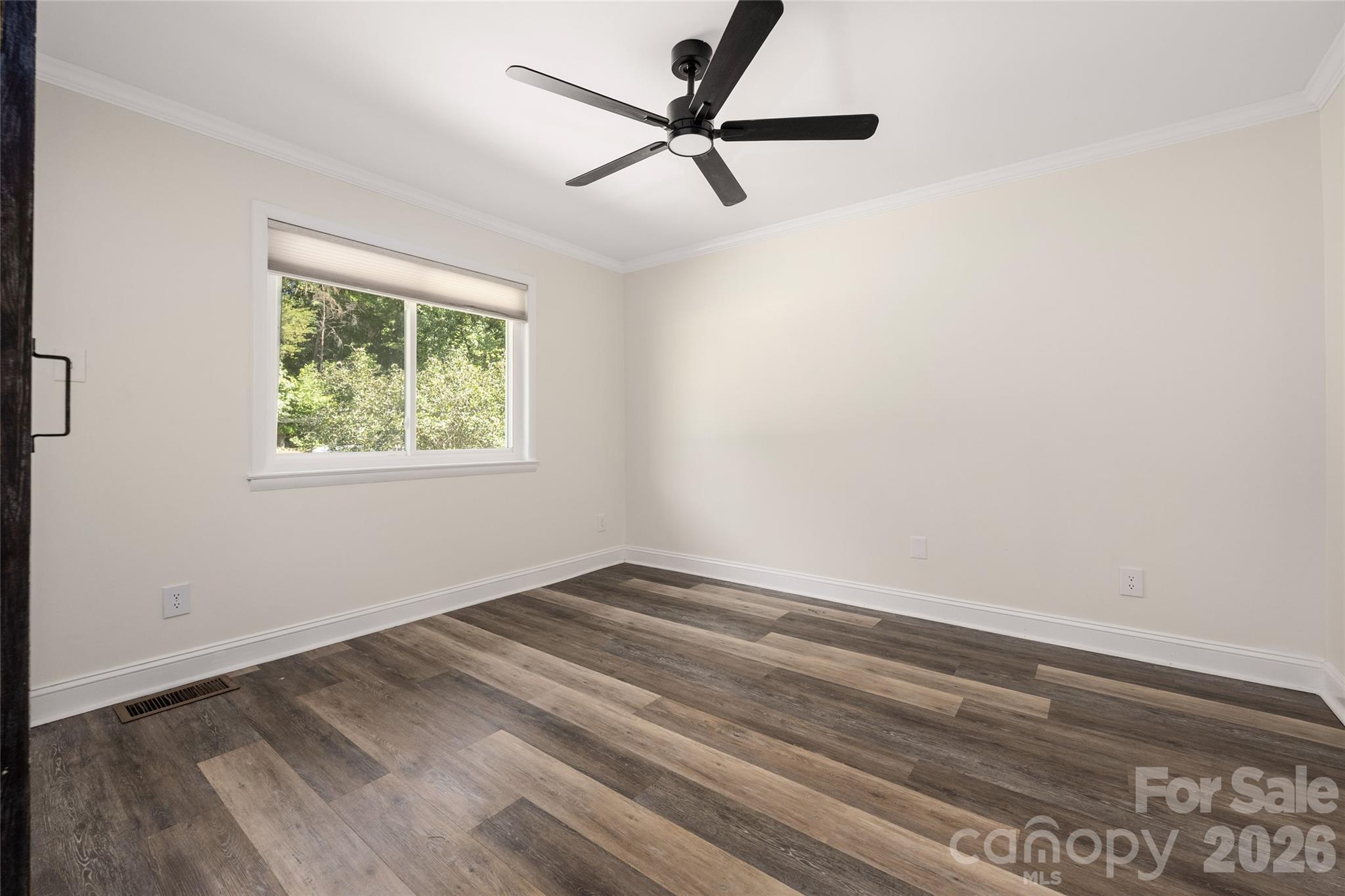 8056 Westcape Drive Property Photo 30