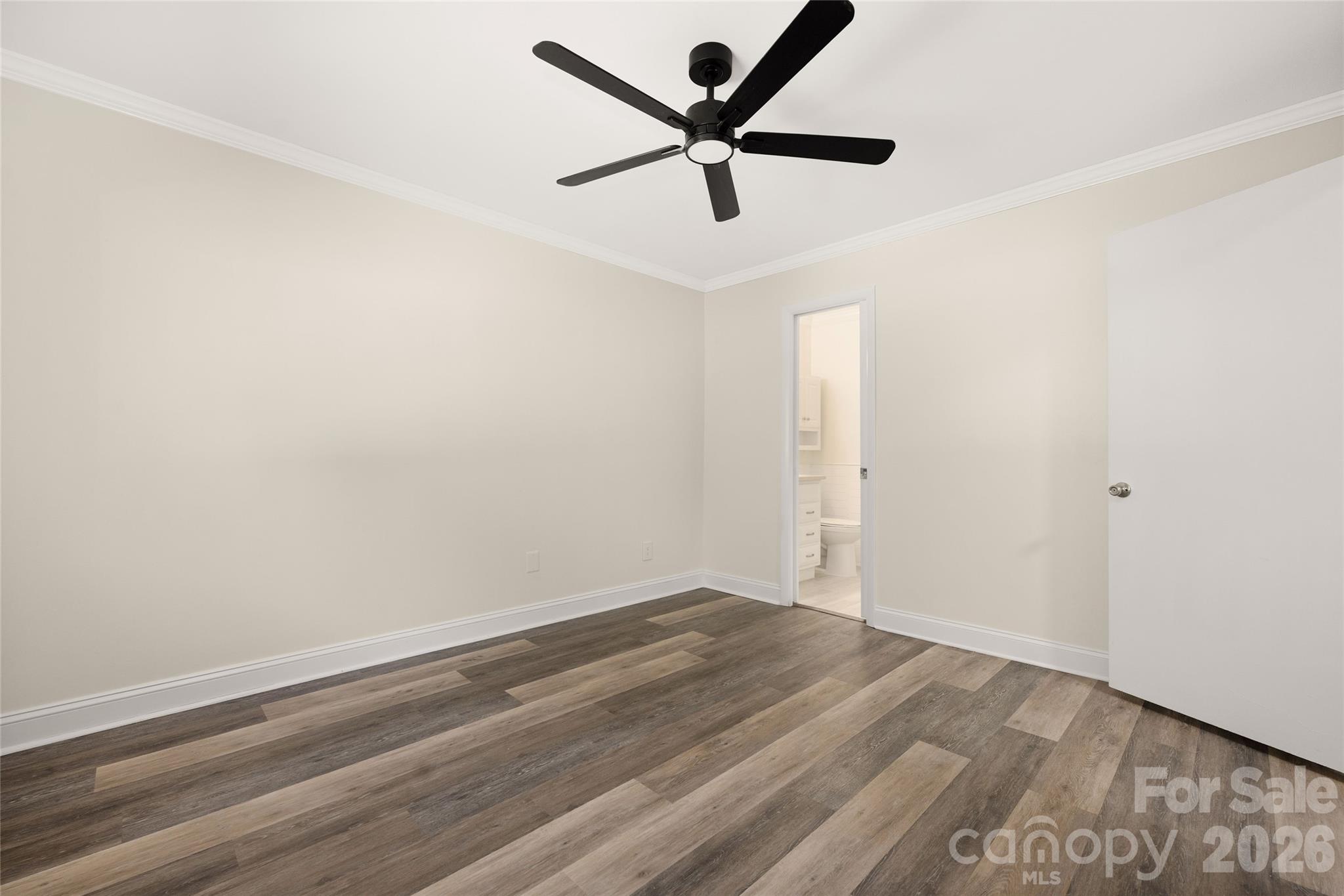 8056 Westcape Drive Property Photo 33