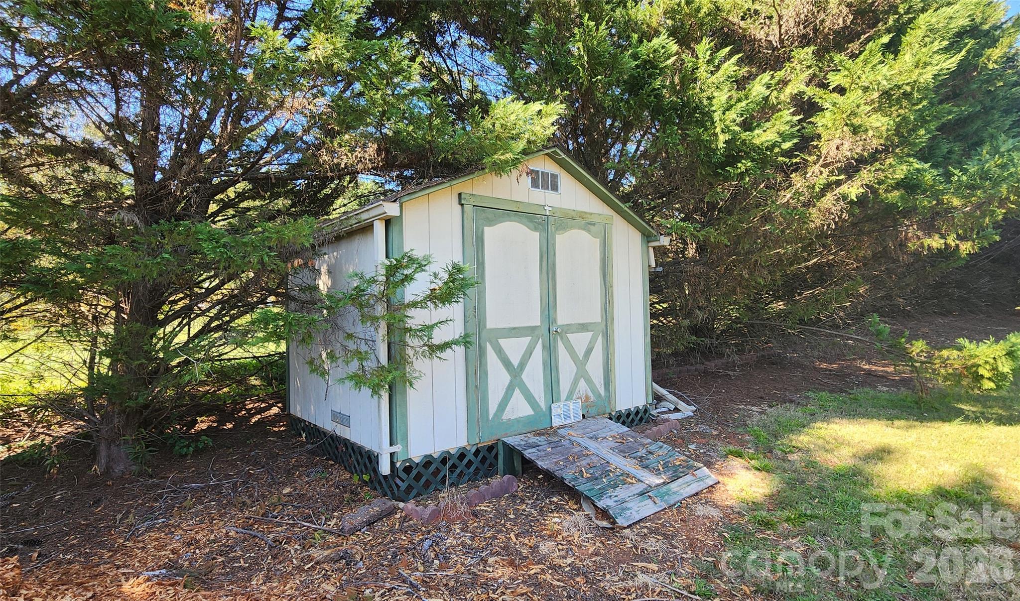 7320 Old Laurel Road Property Photo 19