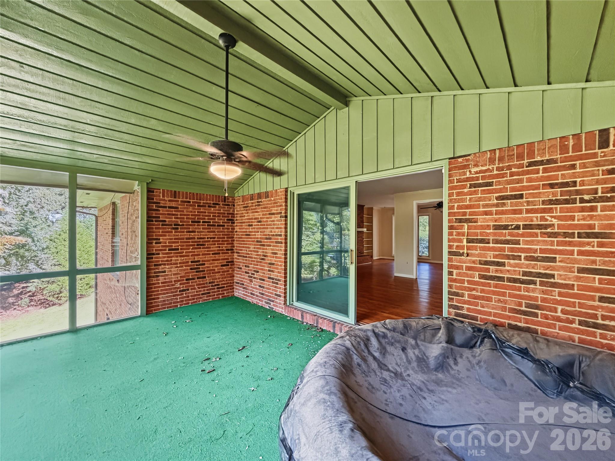 186 Catherine Drive Property Photo 16