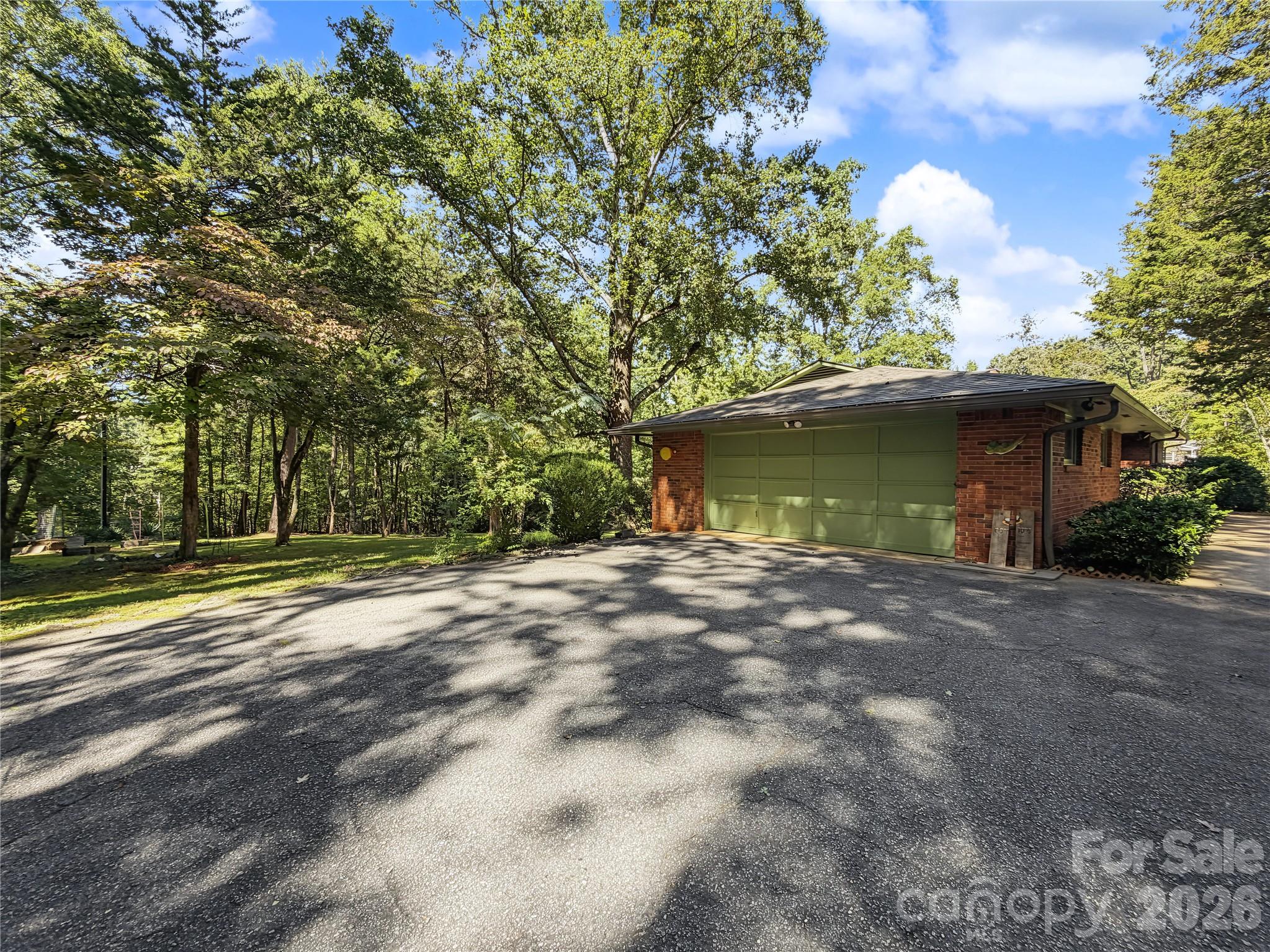 186 Catherine Drive Property Photo 29