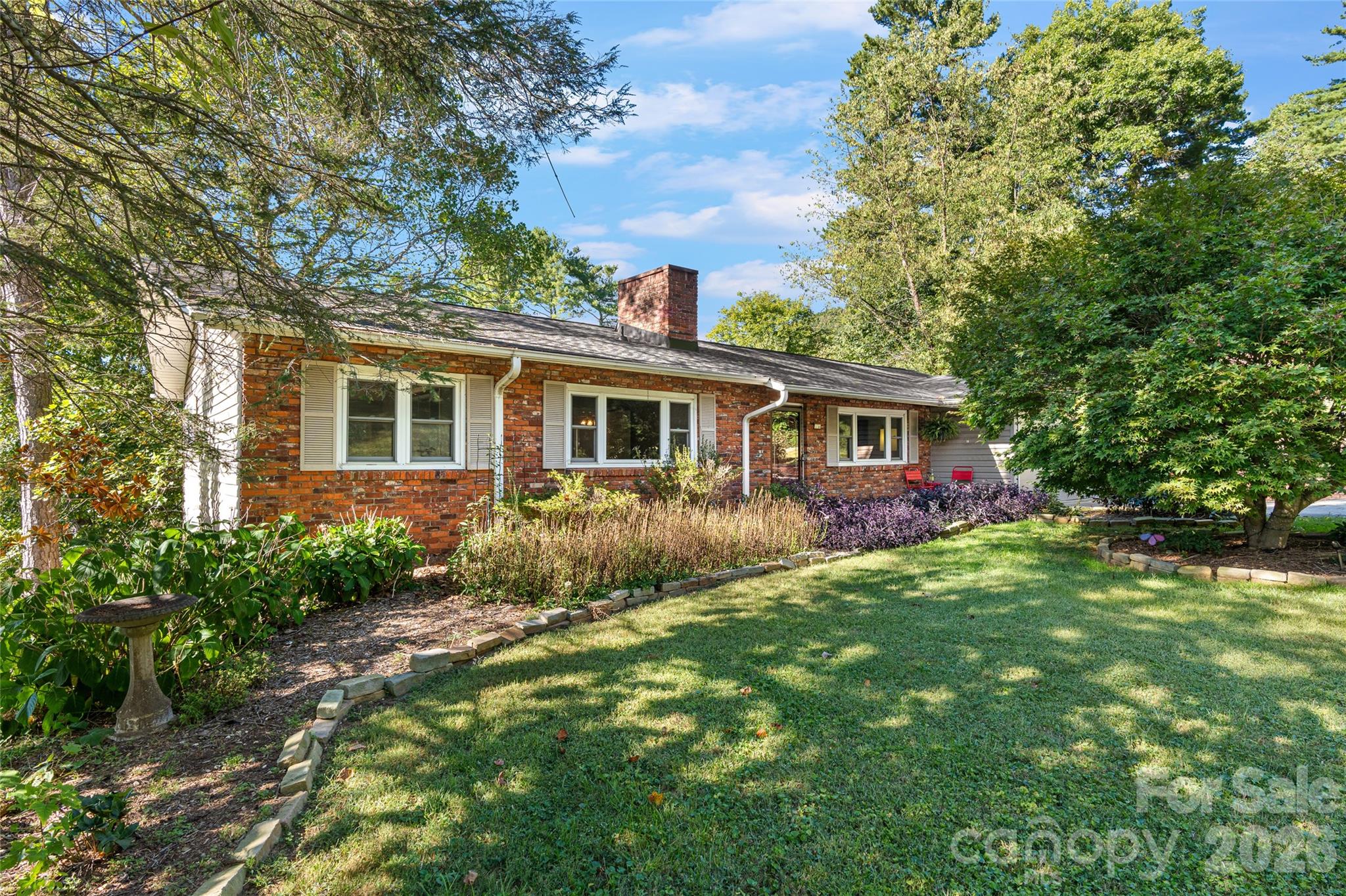 18 Northwood Road Property Photo 1
