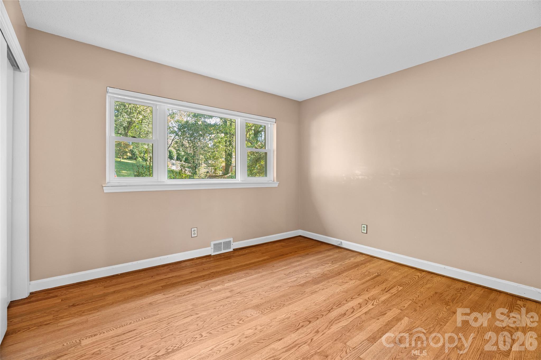 18 Northwood Road Property Photo 14