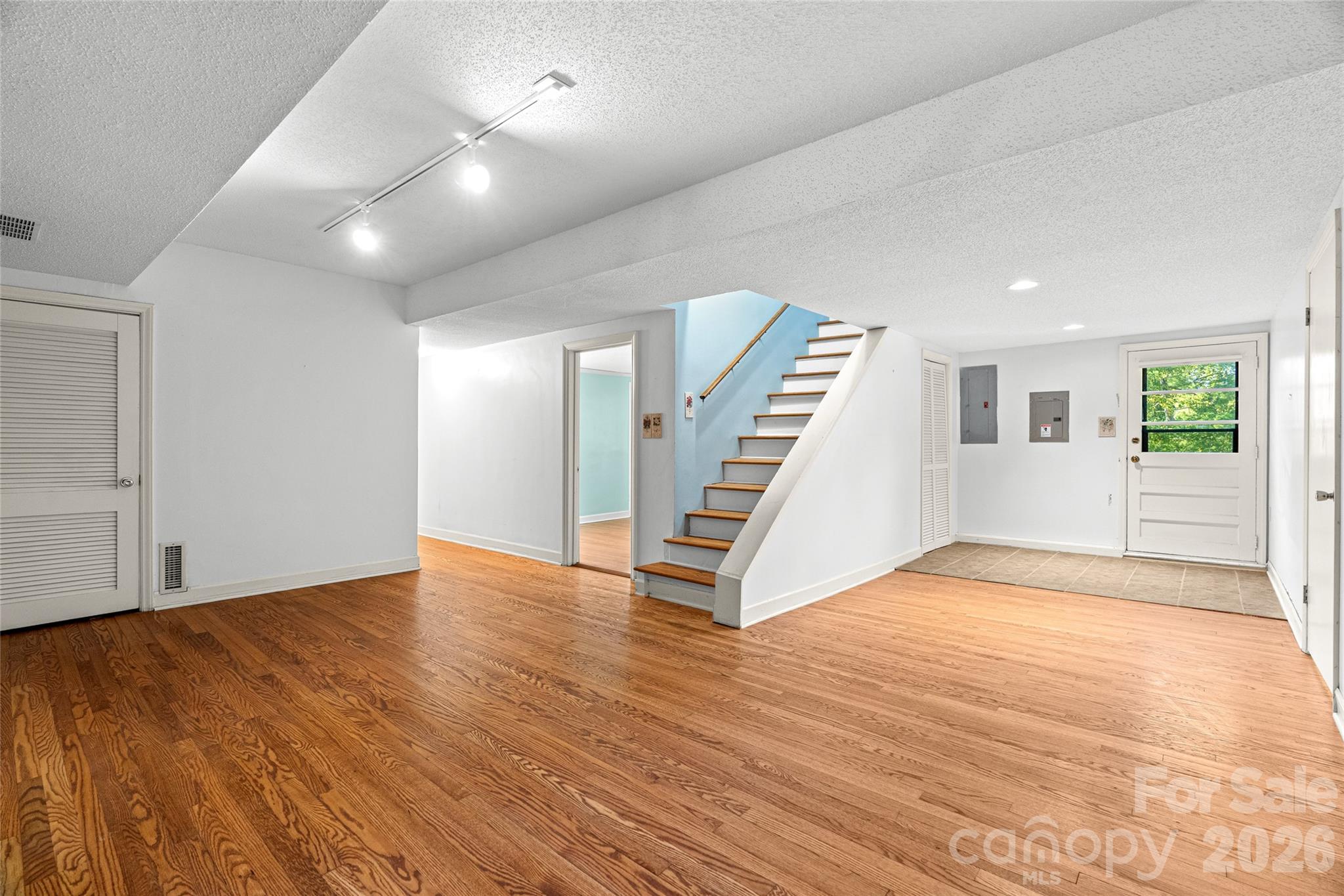 18 Northwood Road Property Photo 16