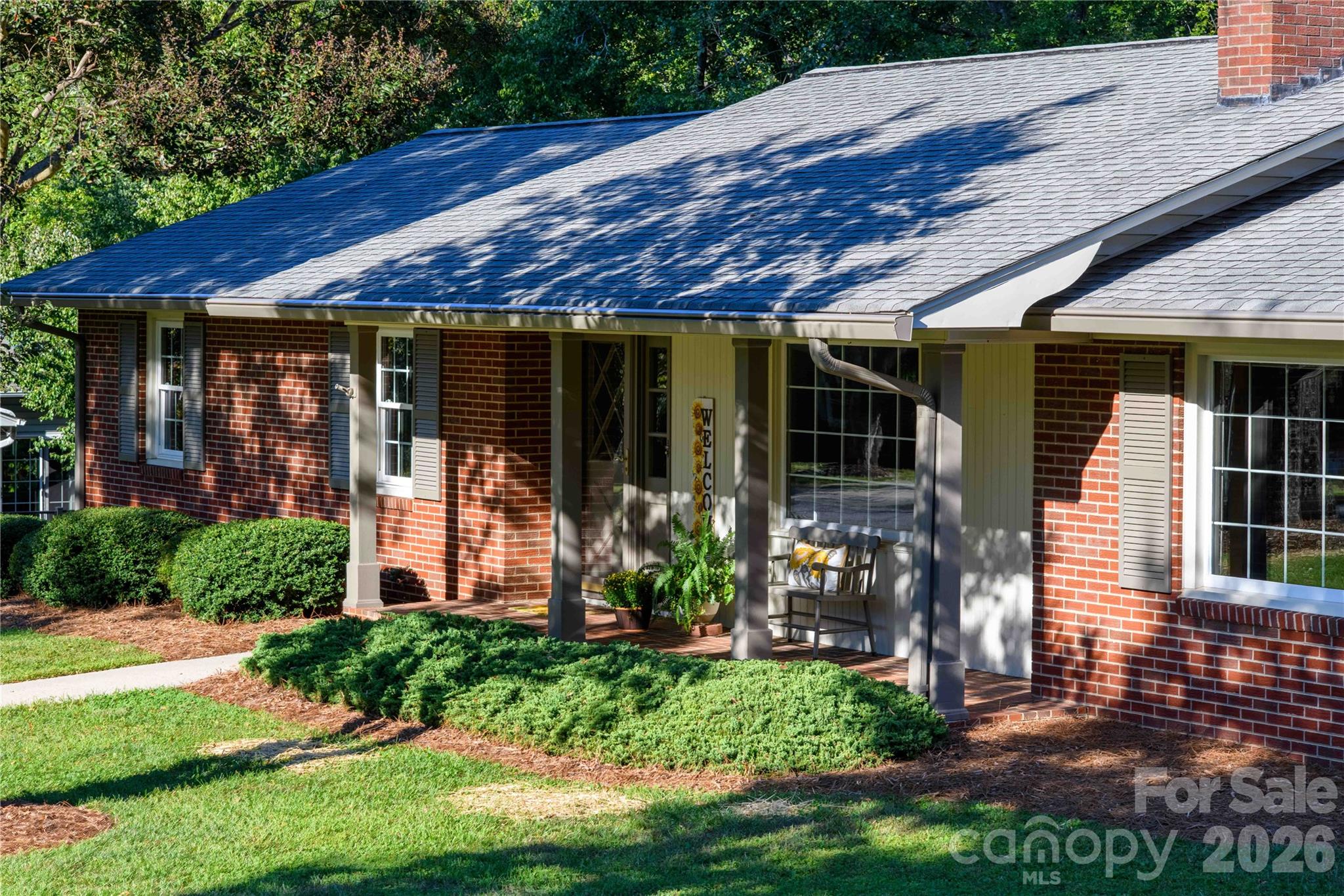 1007 Woodland Street Property Photo 5