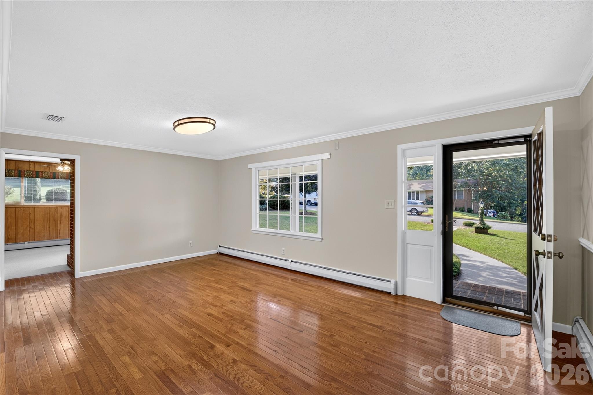 1007 Woodland Street Property Photo 8