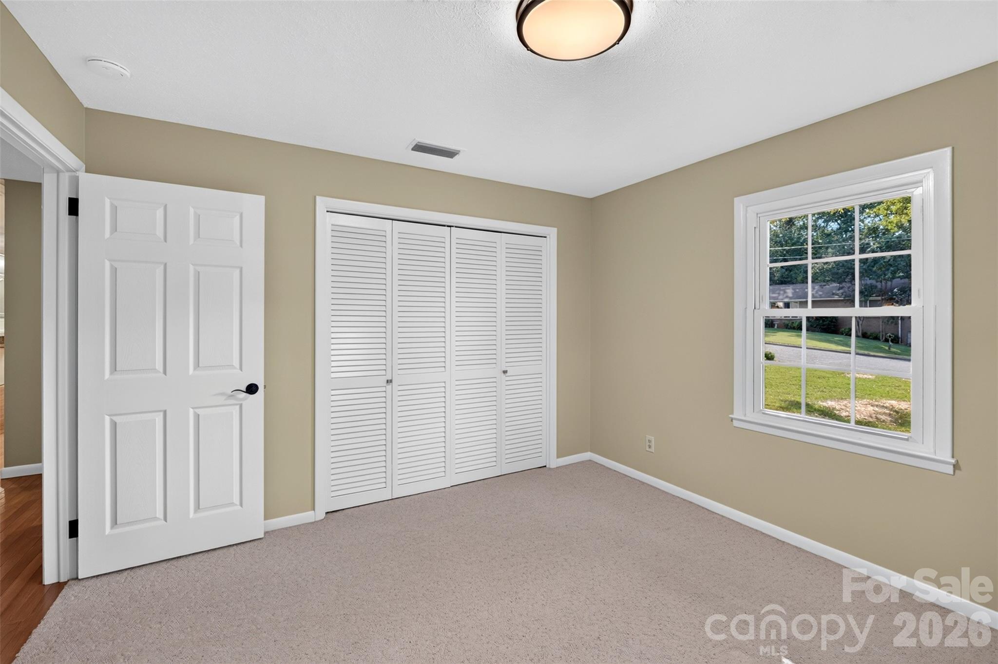 1007 Woodland Street Property Photo 23