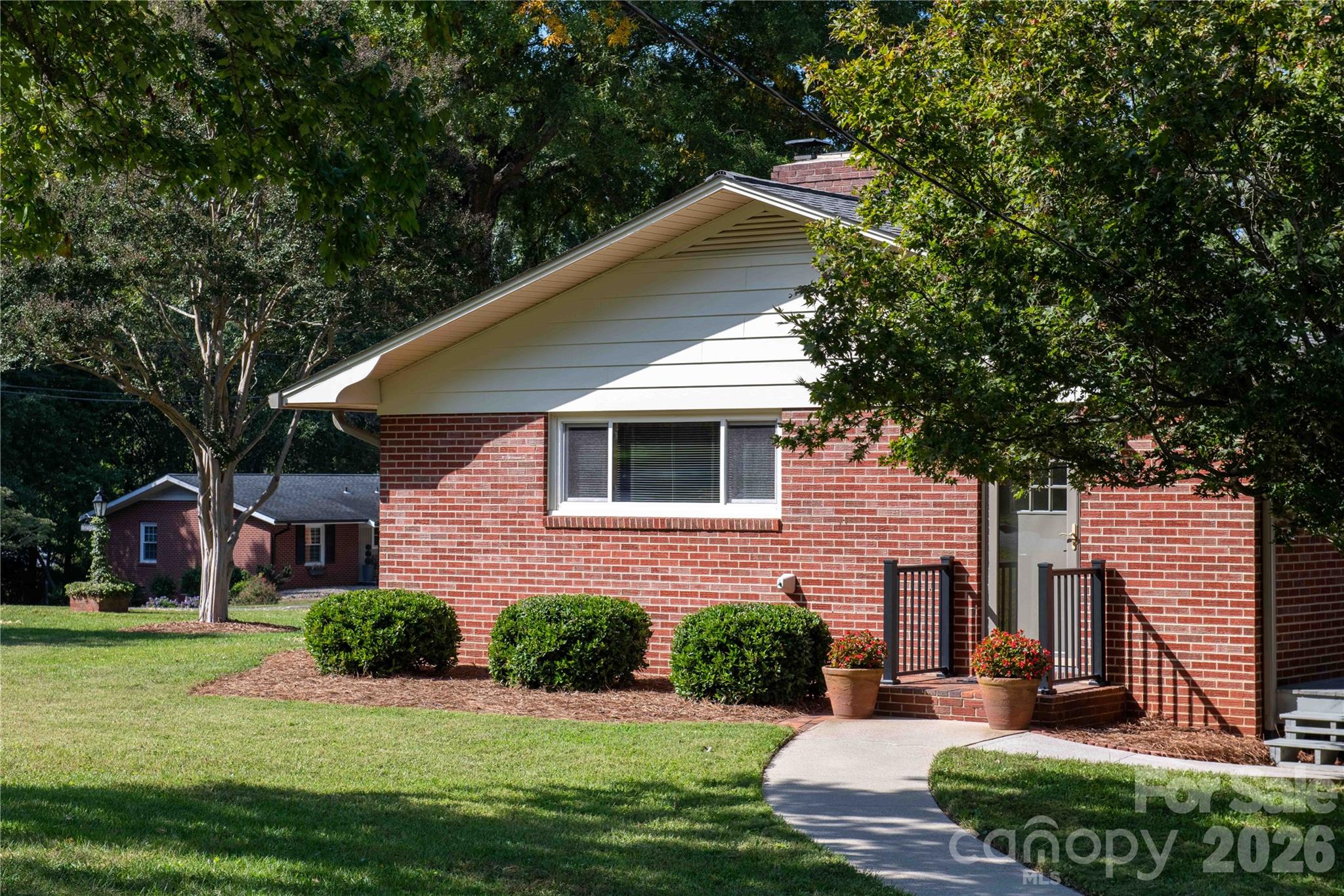 1007 Woodland Street Property Photo 38