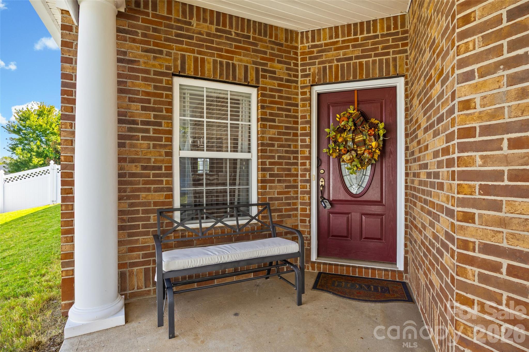 370 Mount Side Way Property Photo 4