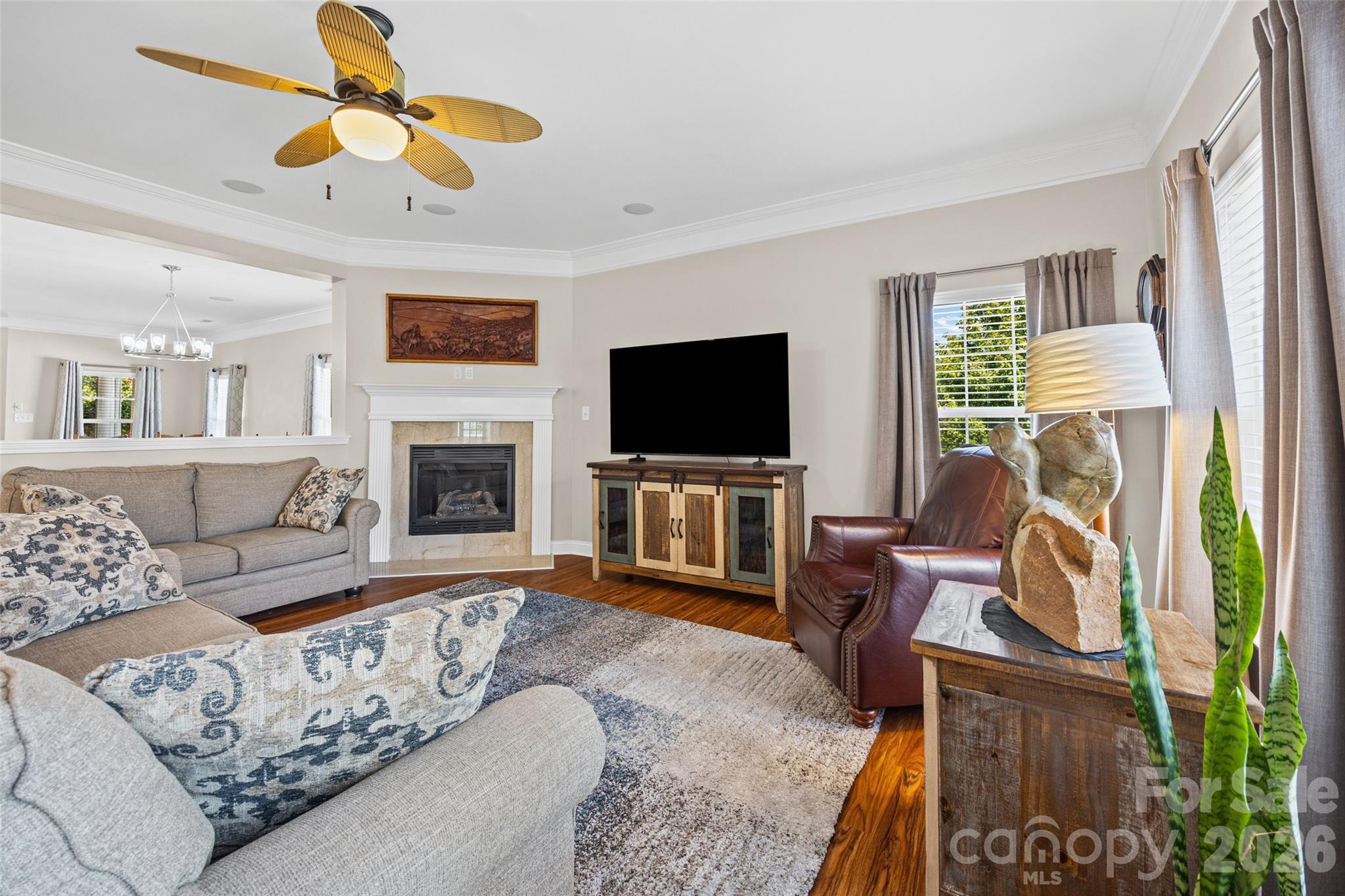 370 Mount Side Way Property Photo 11